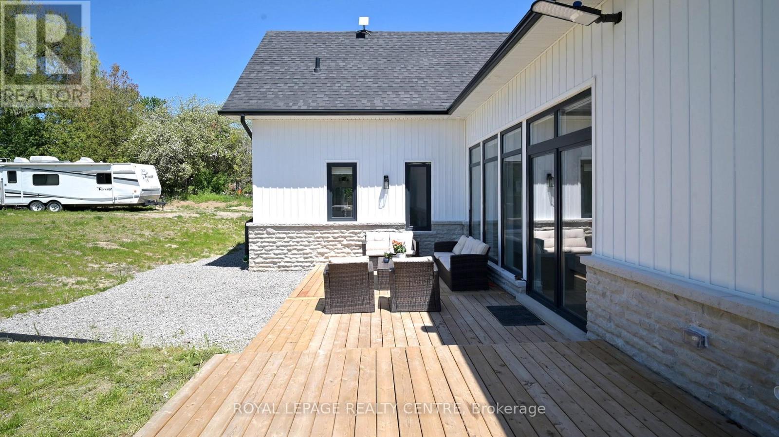 521 OLD YORK ROAD - 38