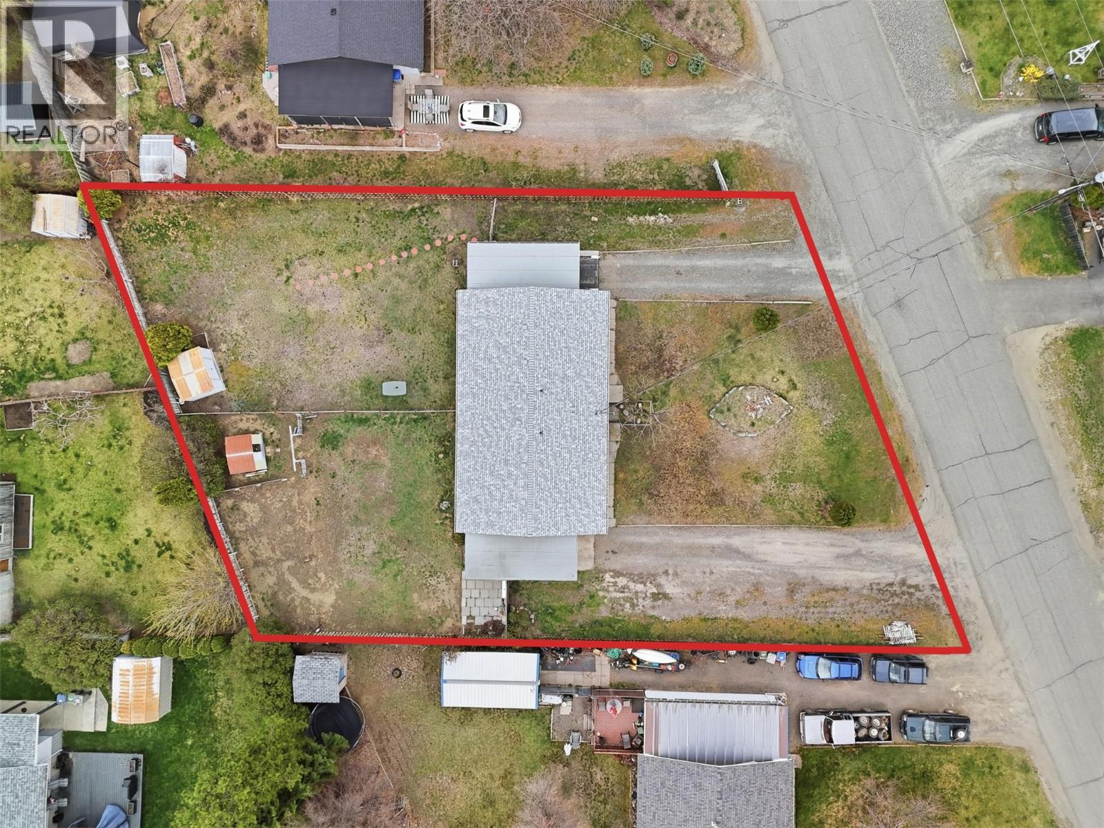 666/668 Reemon Drive - photo 2