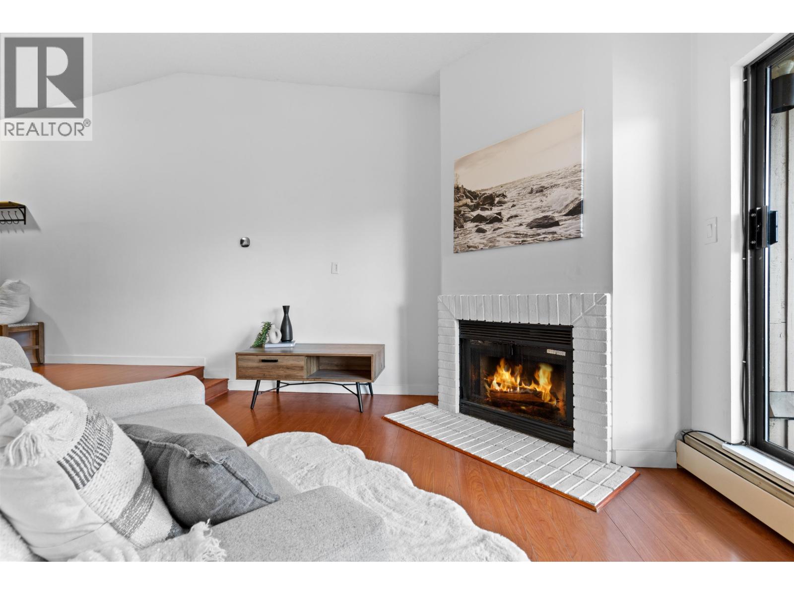 #340-8500 ACKROYD Road, Richmond