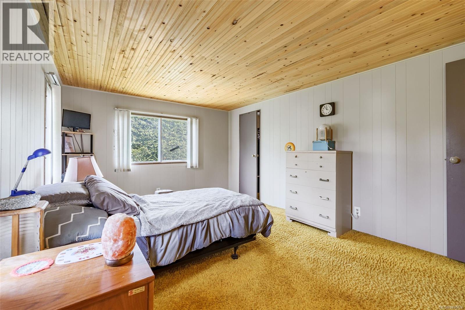 2468 Glenn Pl, Nanoose Bay
