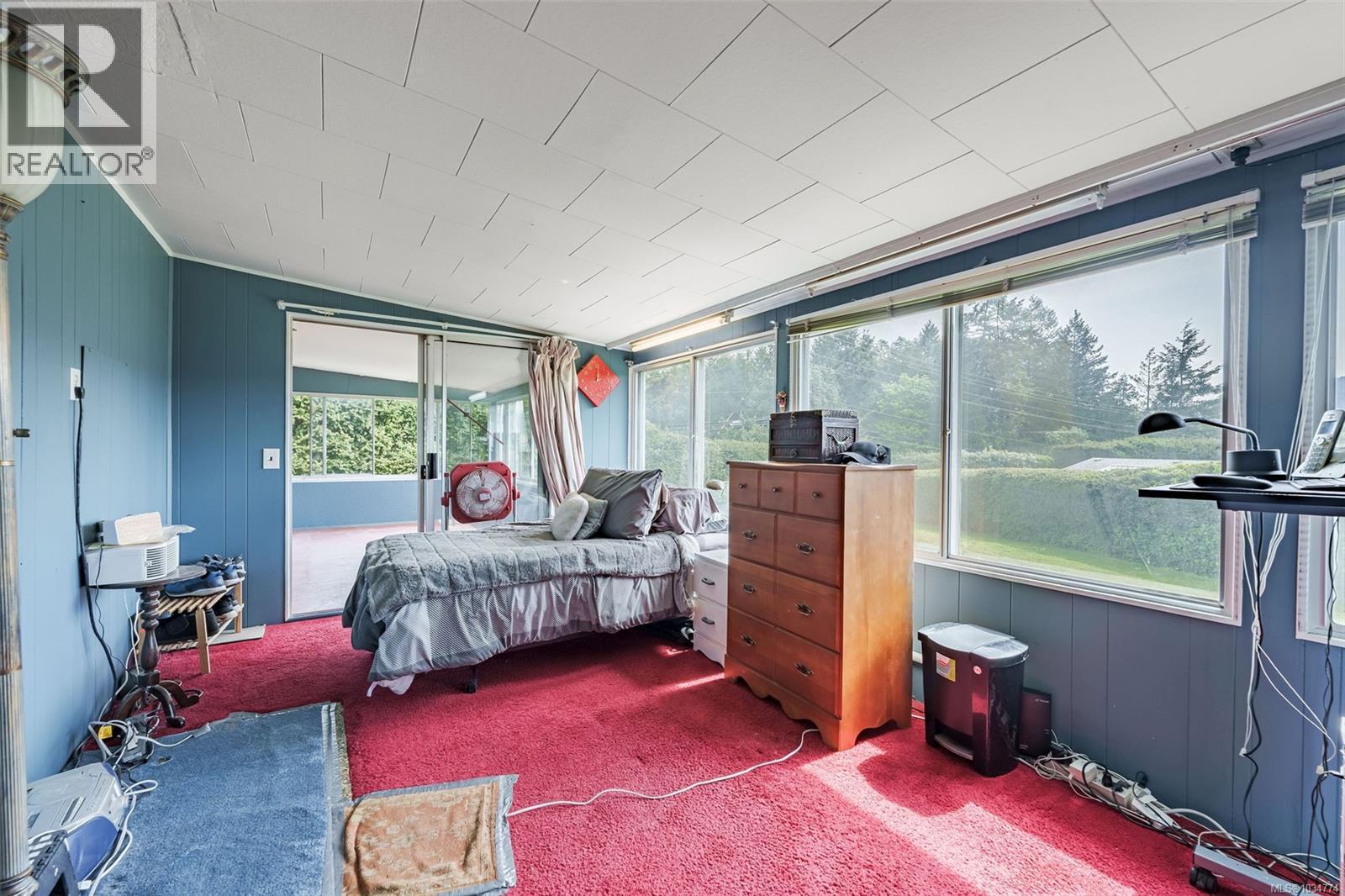 2468 Glenn Pl, Nanoose Bay
