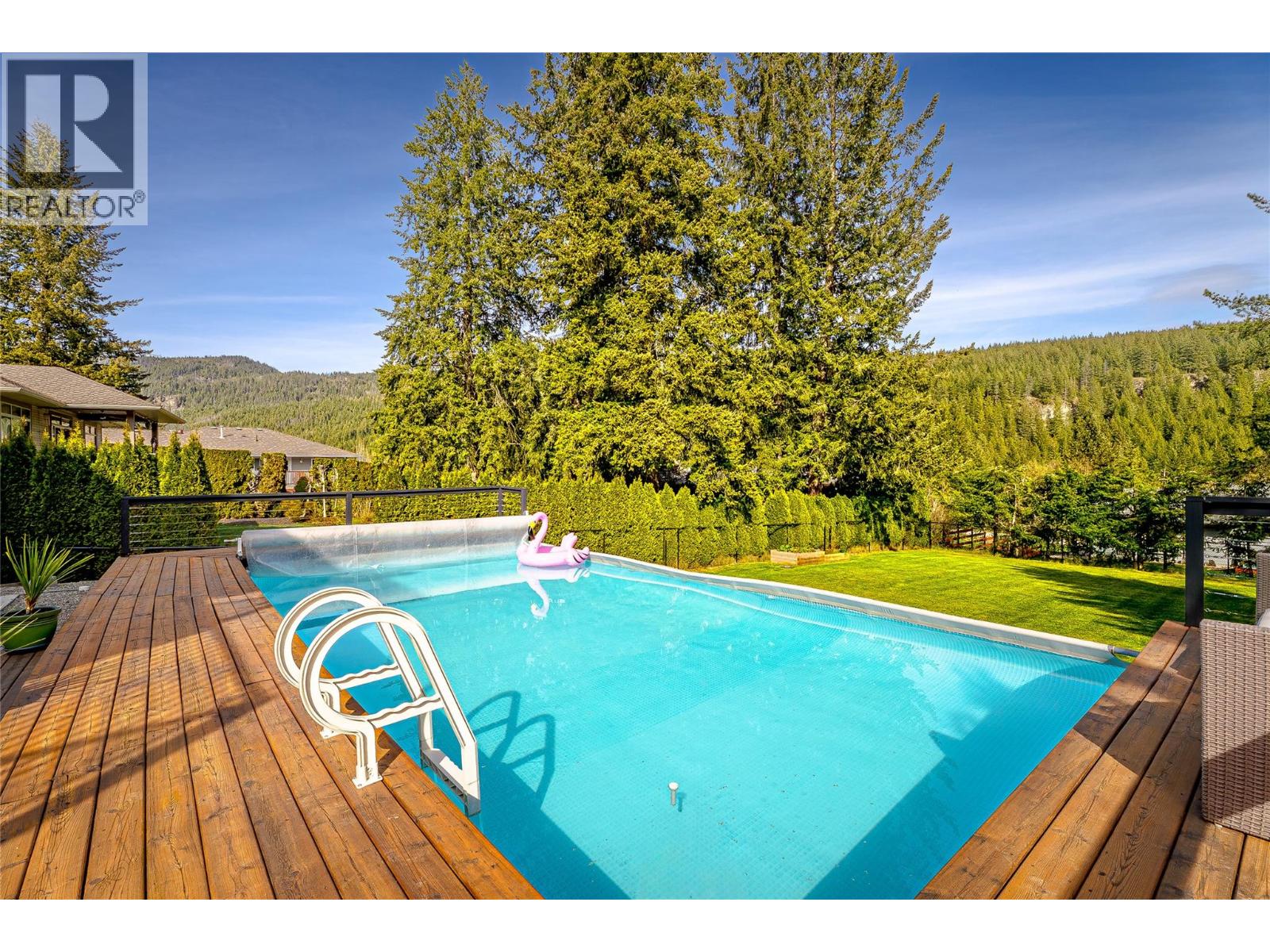 2790 Mountview Drive - 83