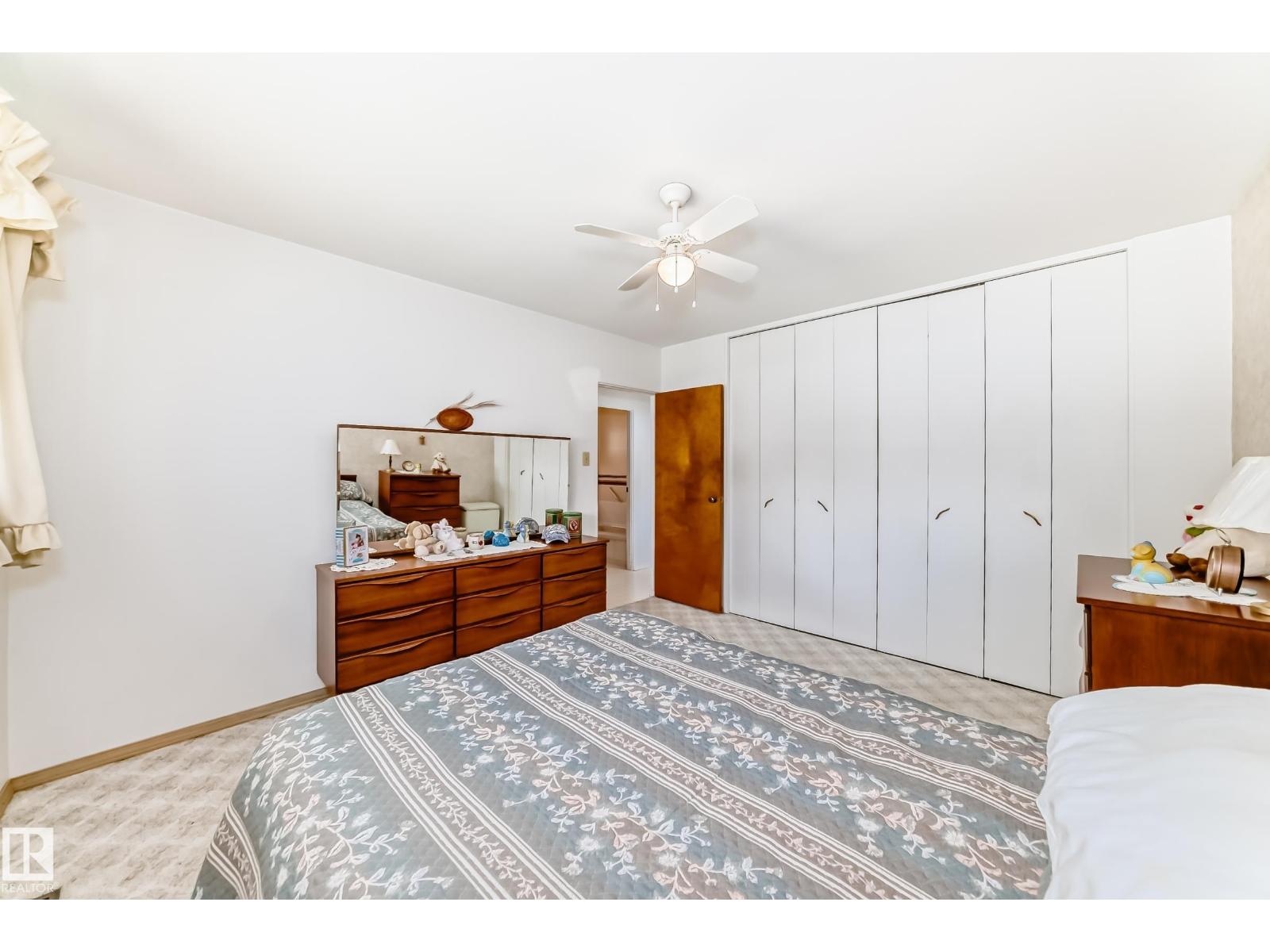 16331 109 AV NW - 16