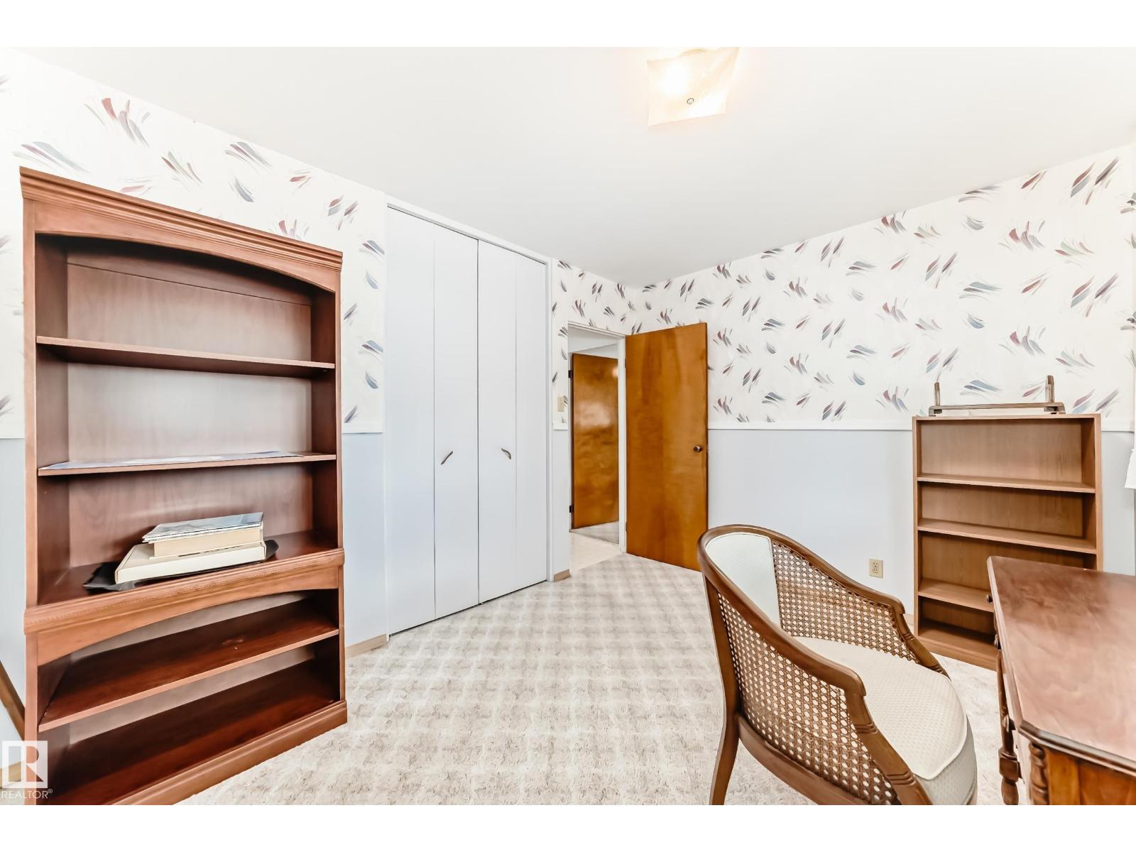 16331 109 AV NW - 19