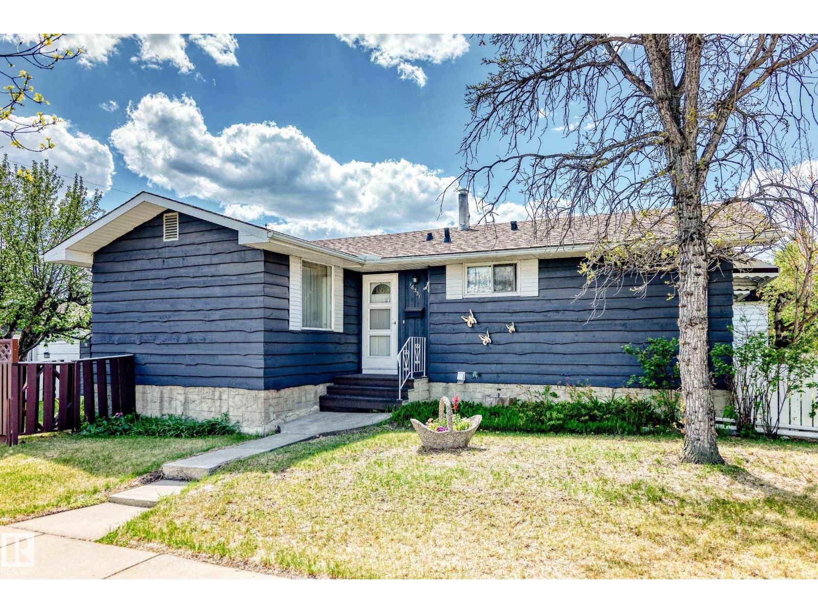 16331 109 AV NW - Image 2