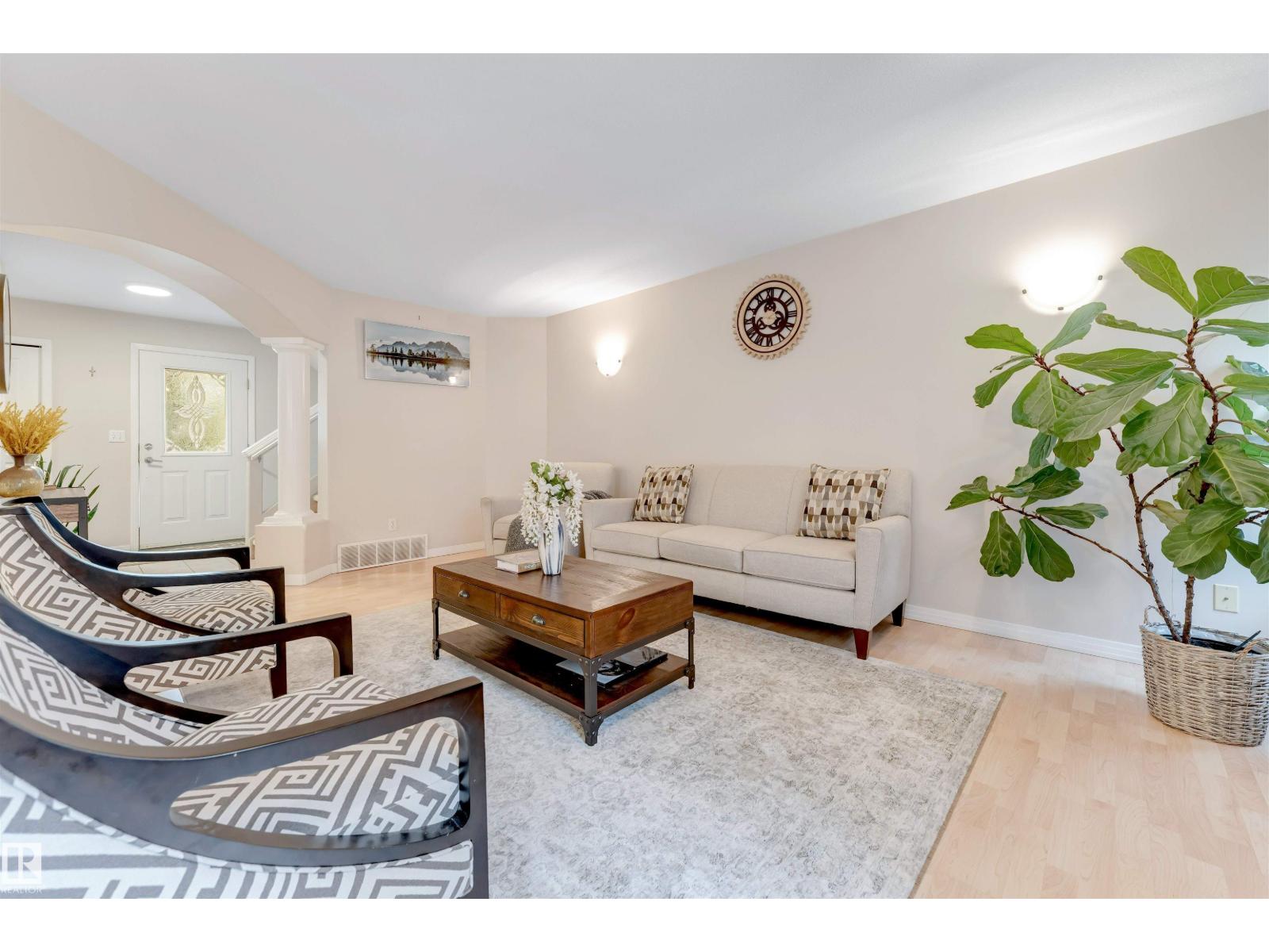 113 ERIN RIDGE DR - 10