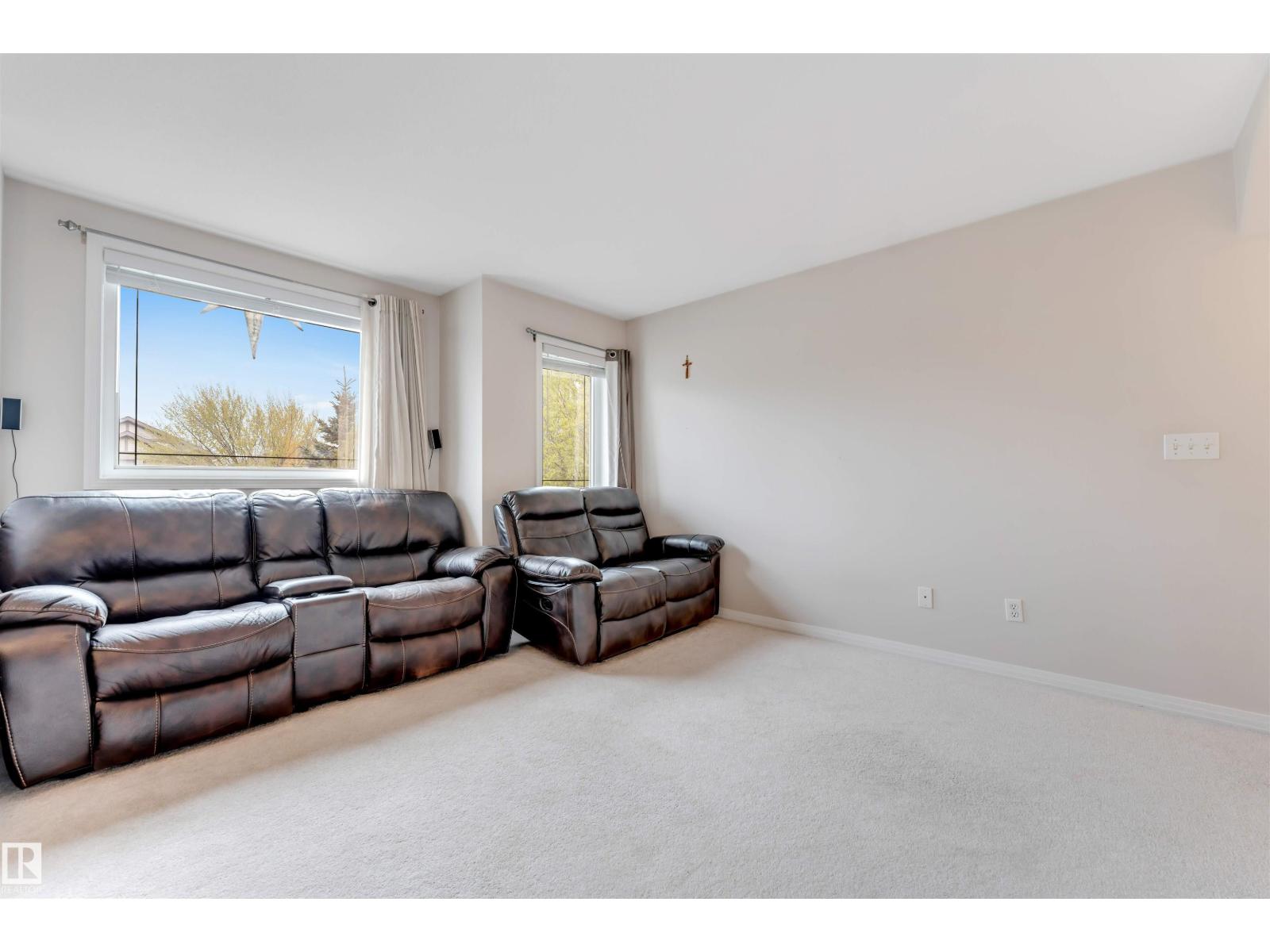 113 ERIN RIDGE DR - 27