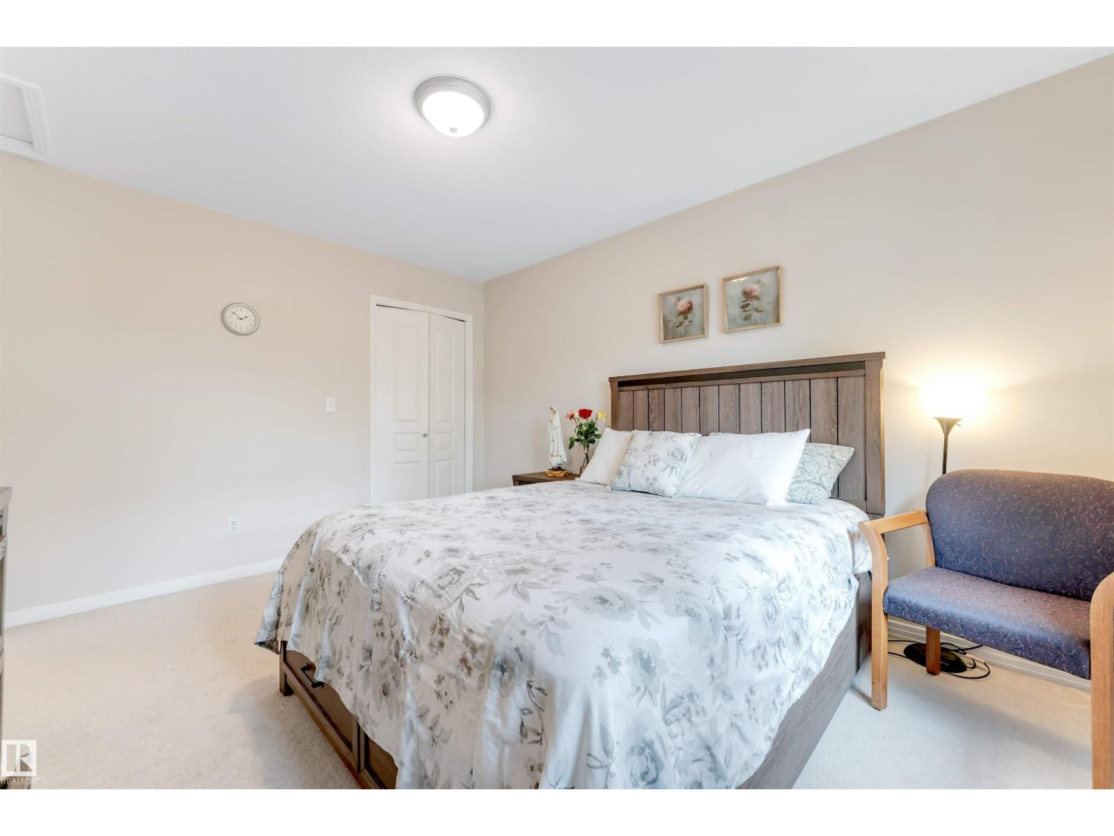 113 ERIN RIDGE DR - 32