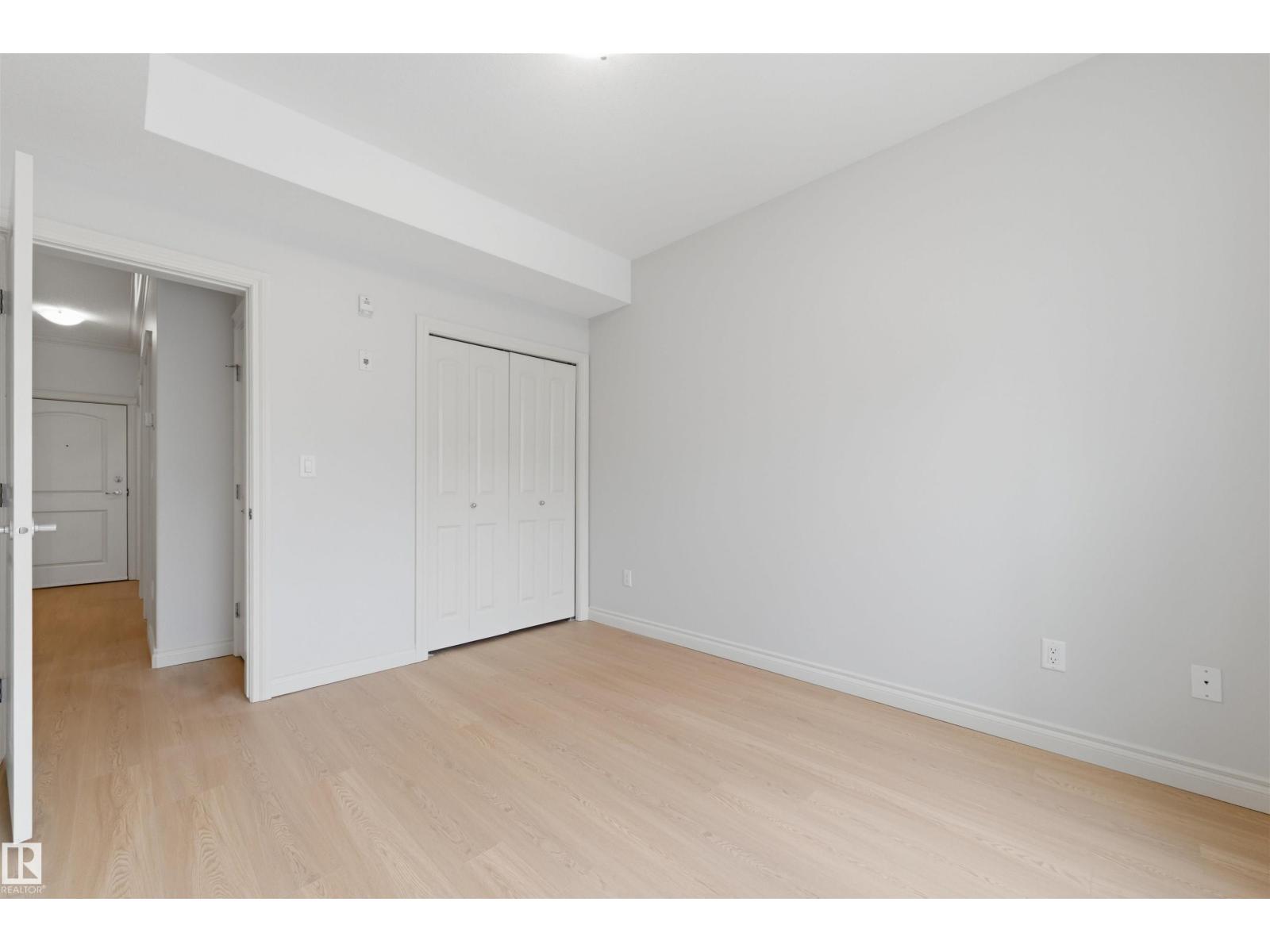 #235 10121 80 AV NW - 13