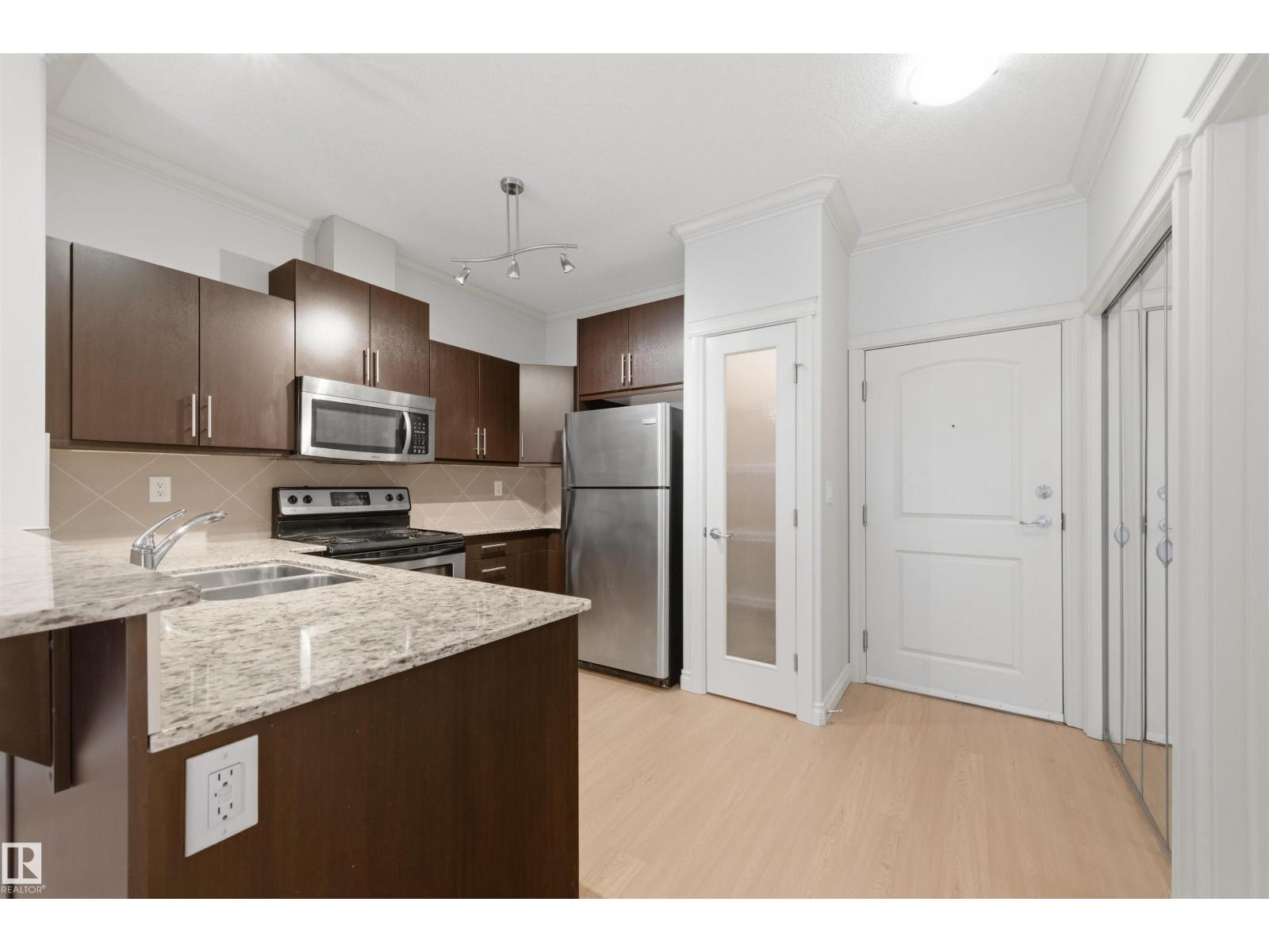#235 10121 80 AV NW - Image 2