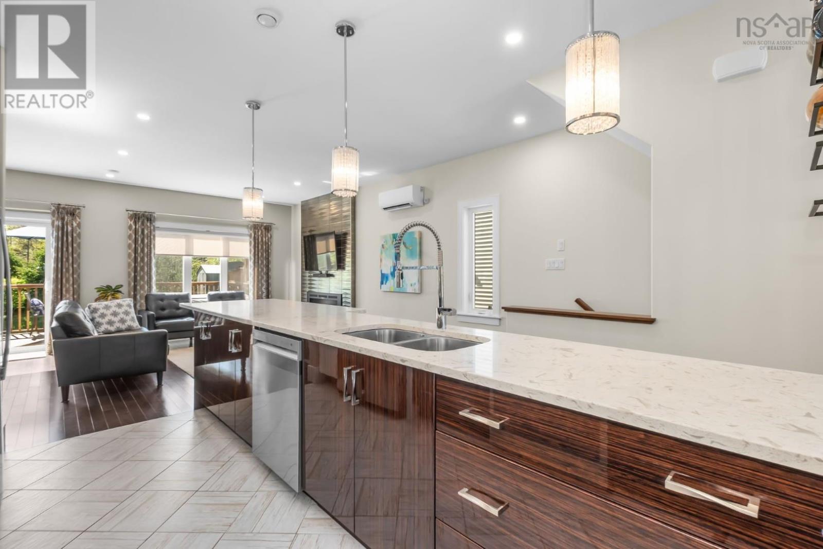 Property 27 of 49 of 10 Bramwell Court