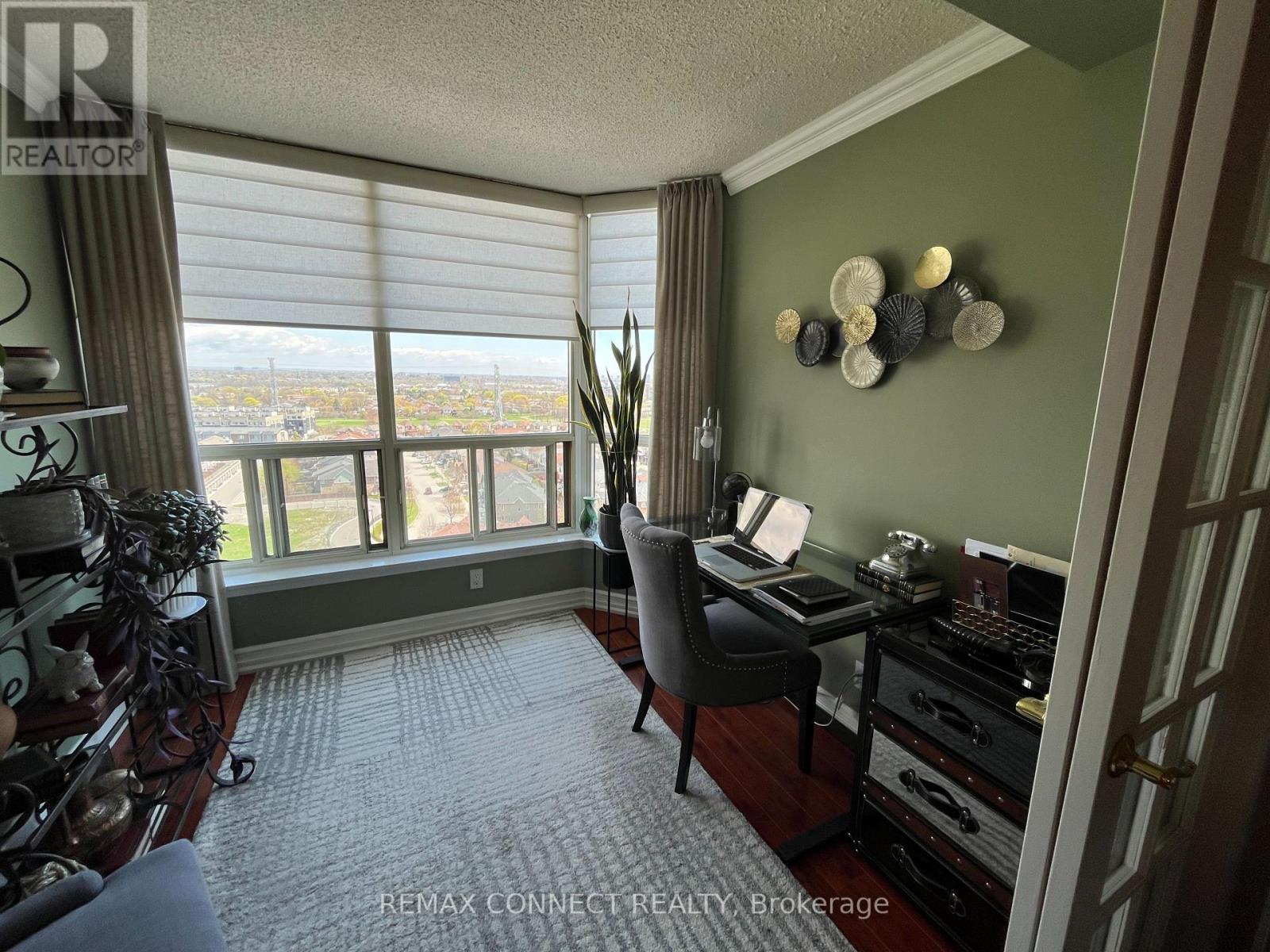 #1516 1890 VALLEY FARM ROAD - 18