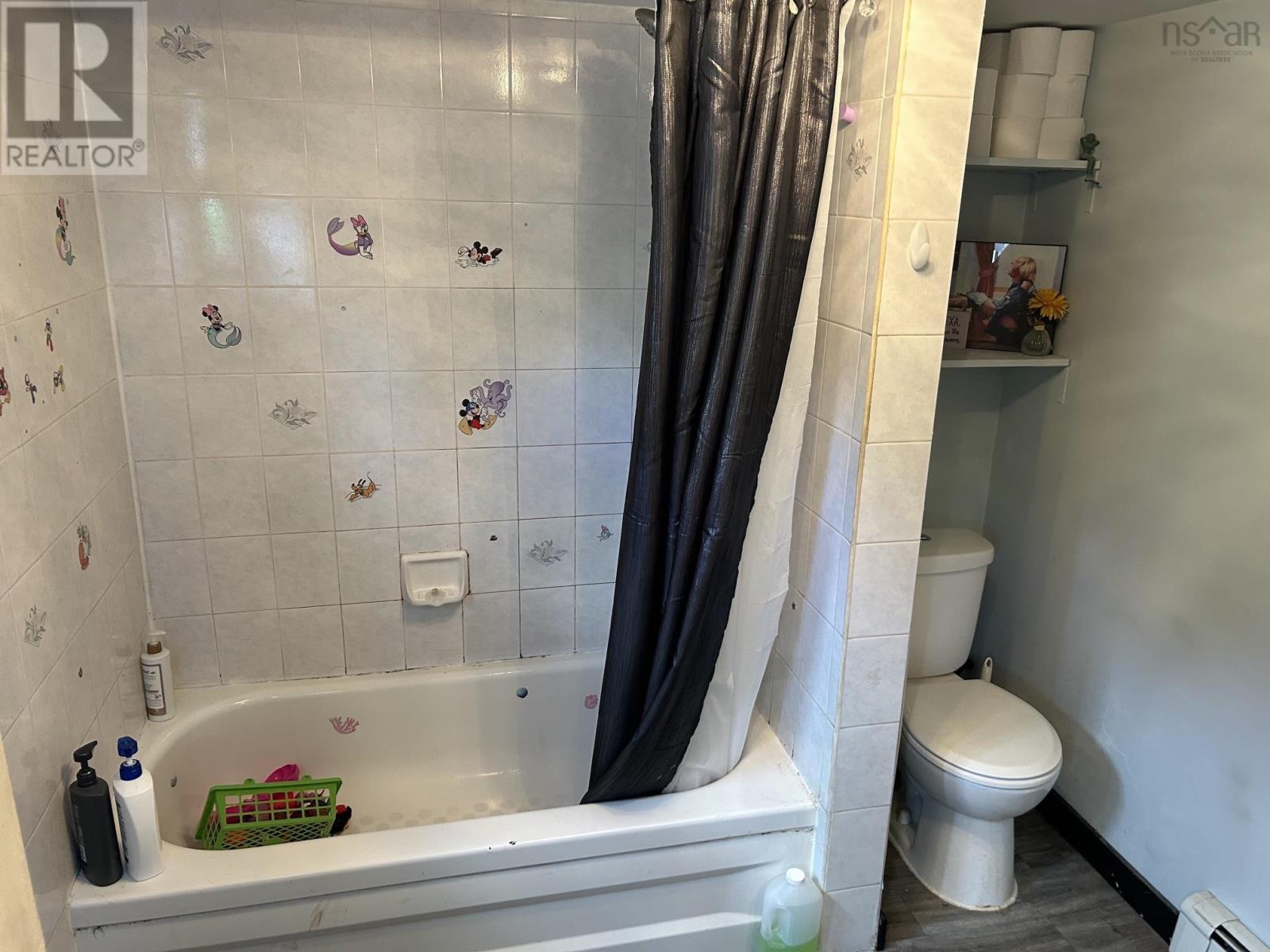Property 1 of 20 of 156 Grove Street
