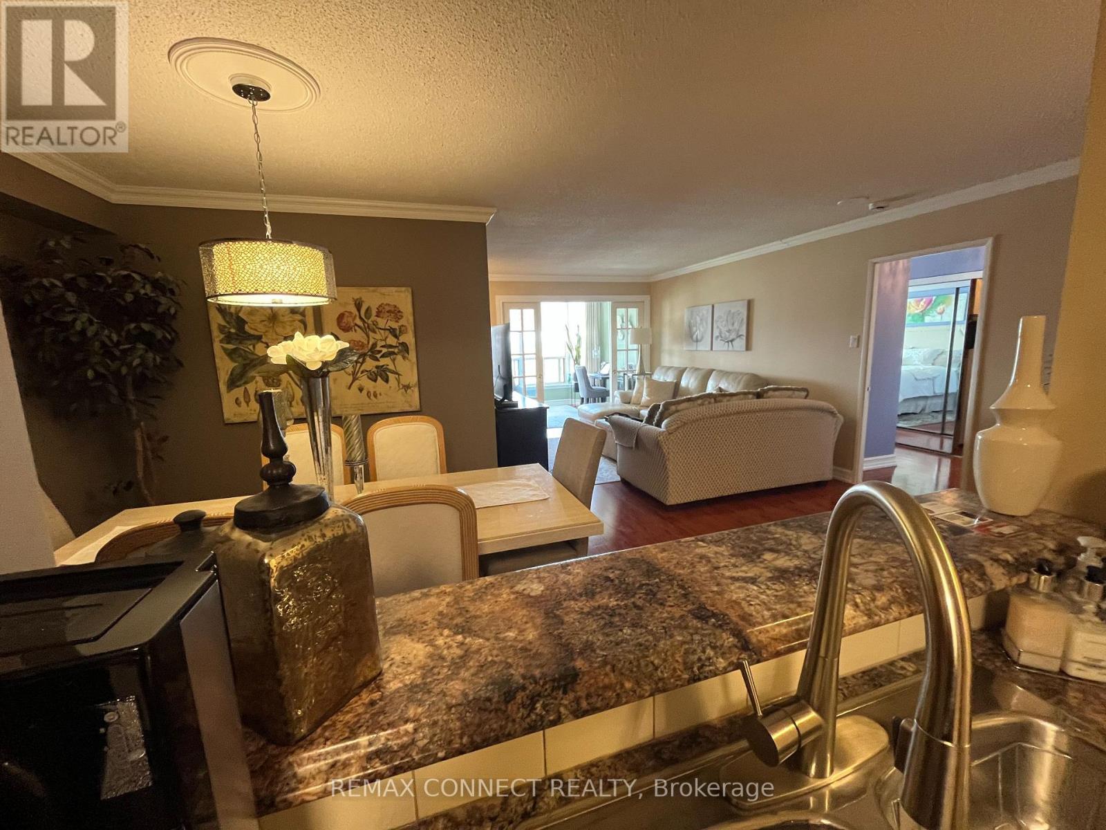 #1516 1890 VALLEY FARM ROAD - 27