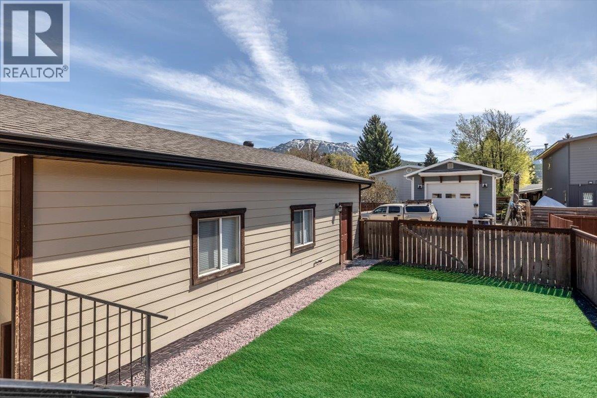 1322 11th Avenue, Fernie