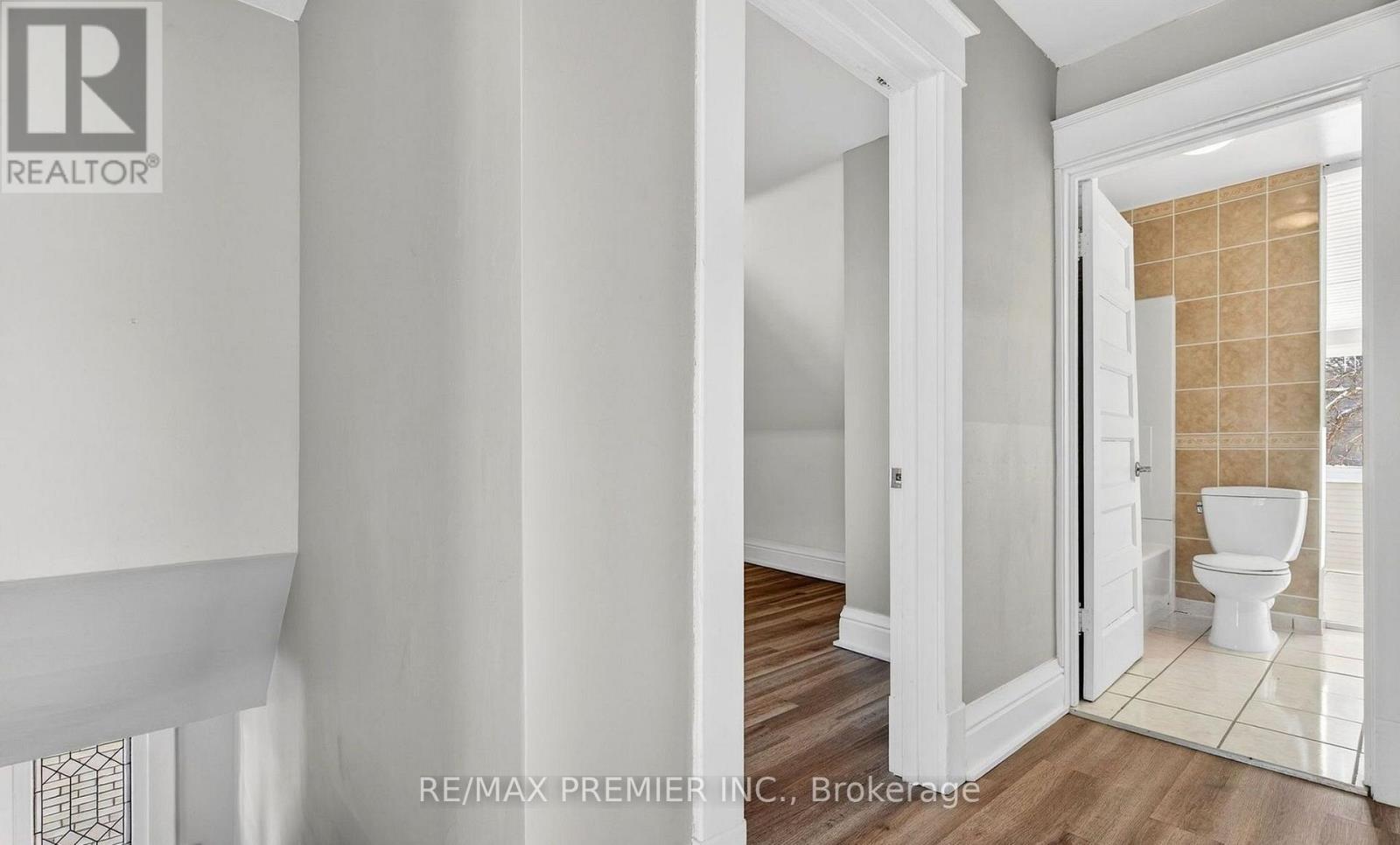 MAIN FLOOR - 4848 SECOND AVENUE