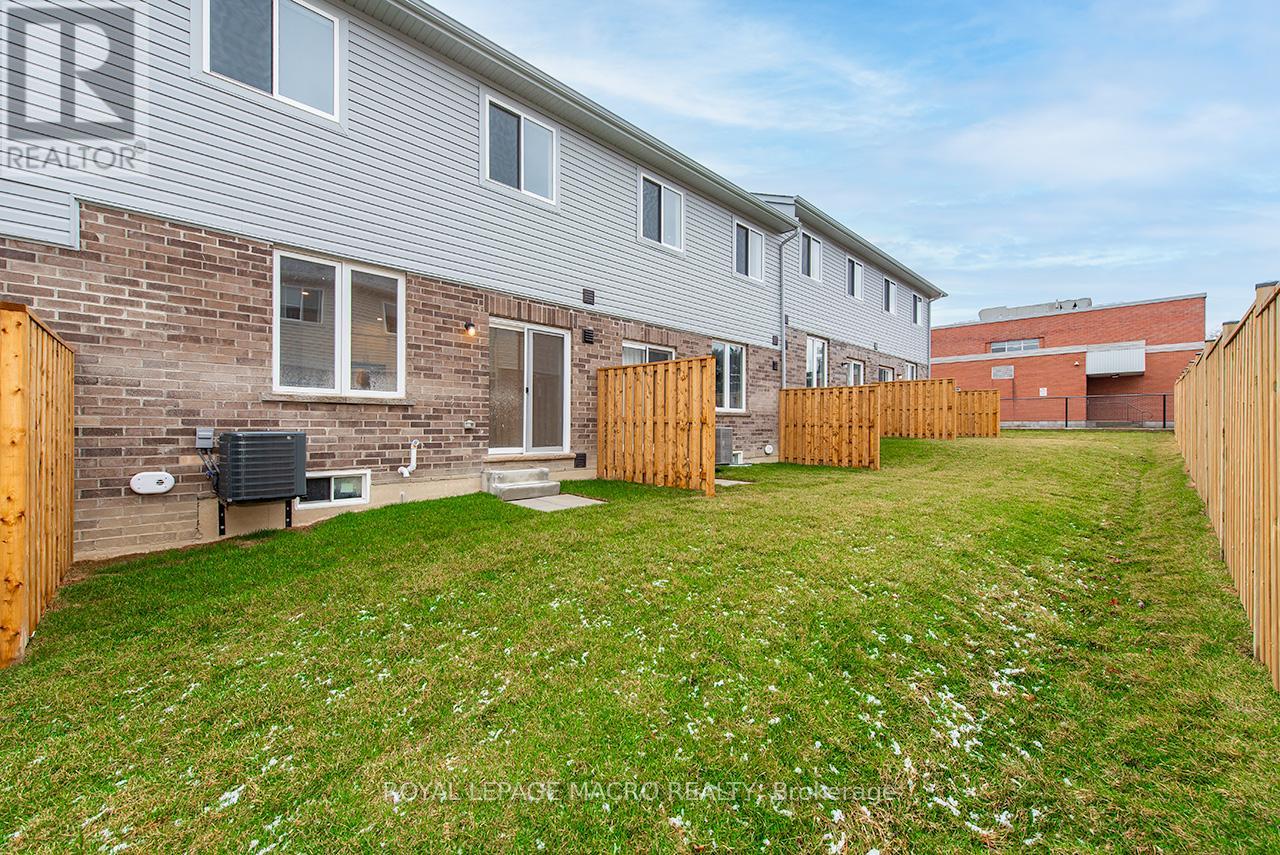 15 LINDEN PARK LANE - 6
