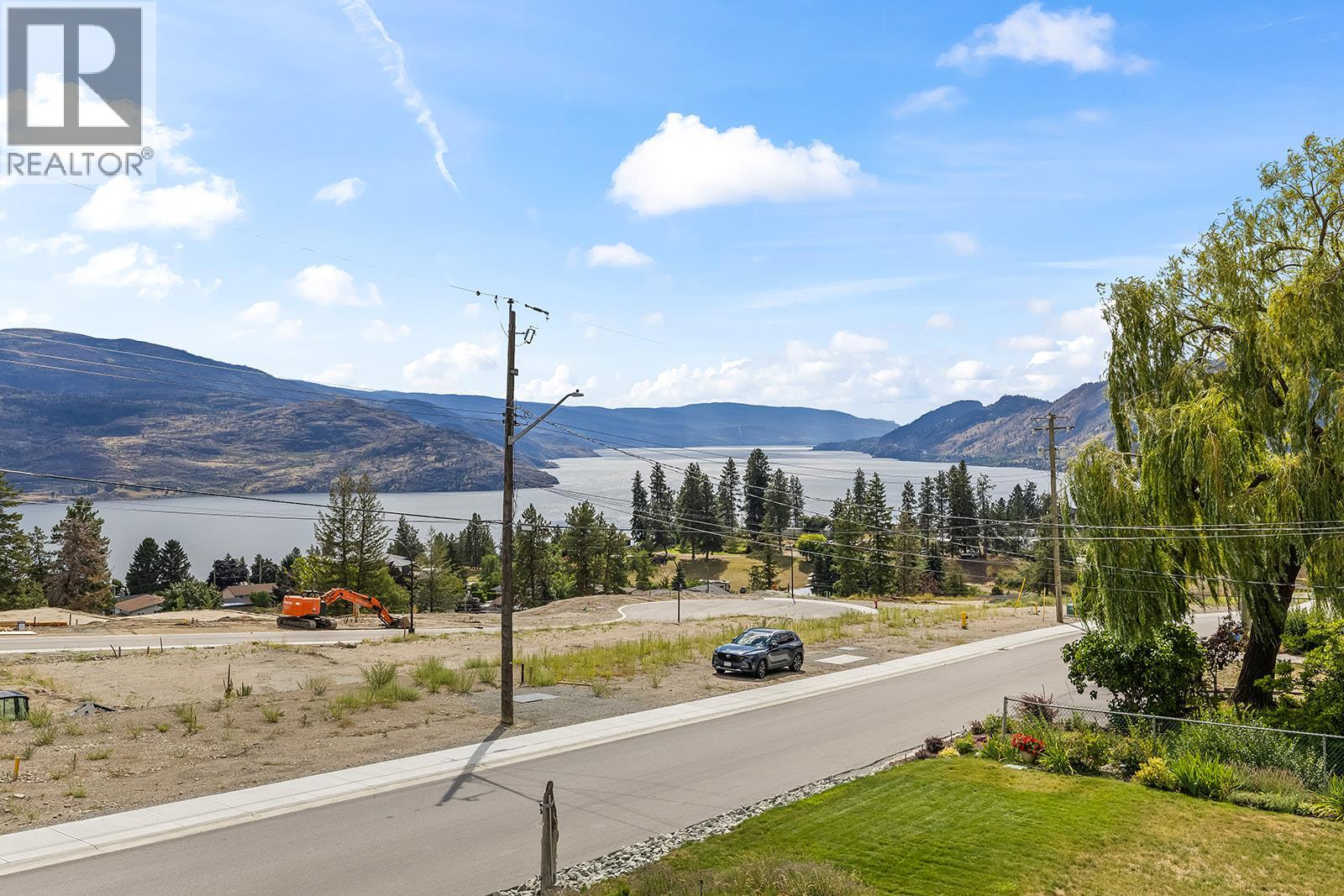 6226 Sanderson Avenue, Peachland