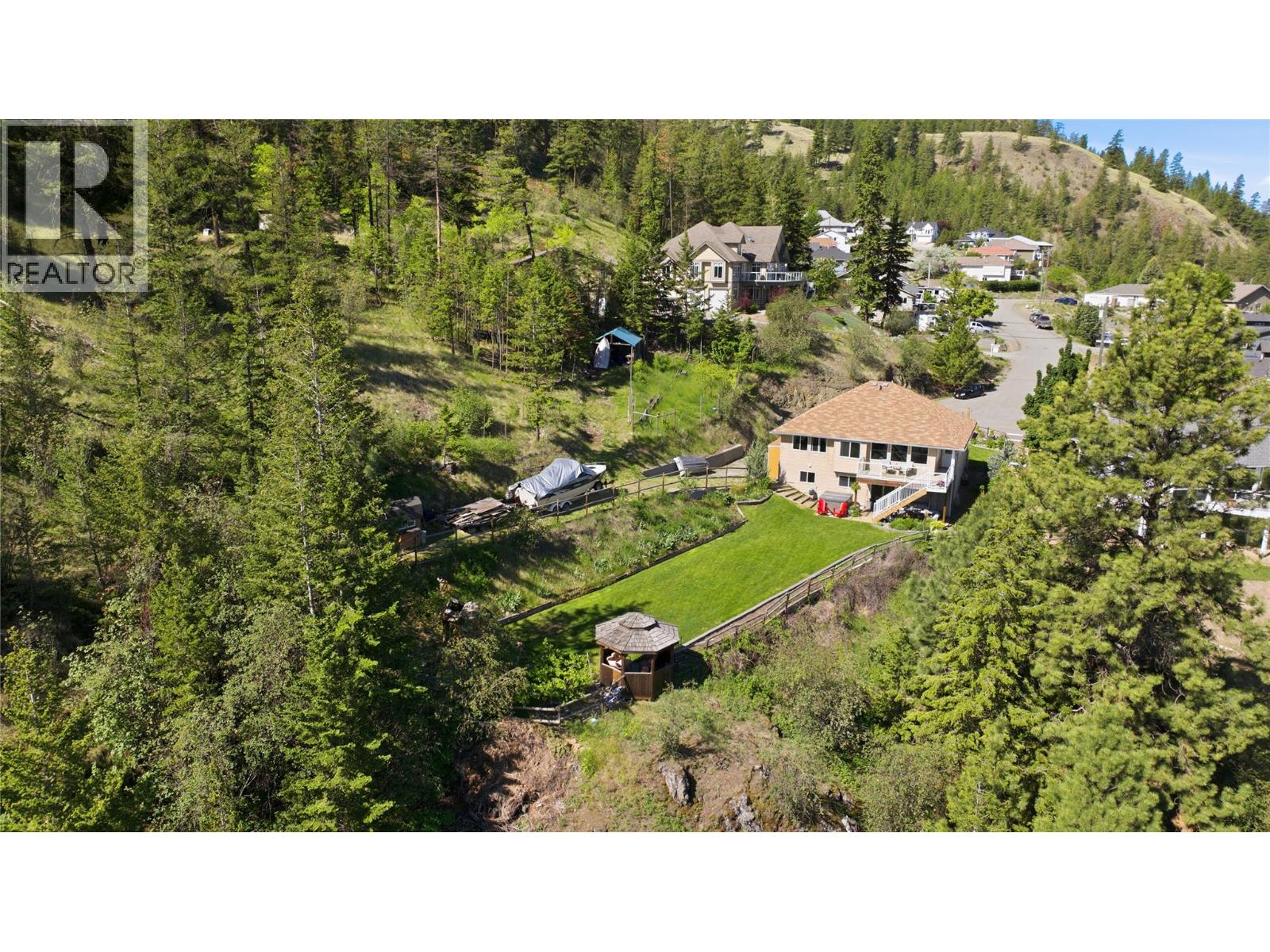 4724 Uplands Drive - 6