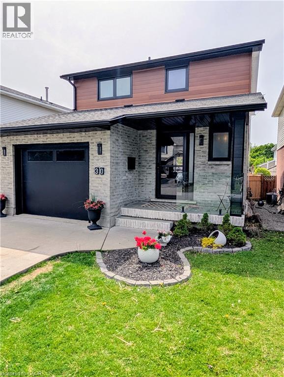 30 BUCHANAN Crescent - 2
