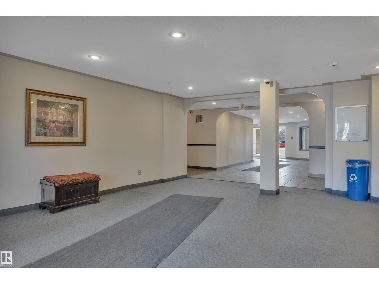#326 11325 83 ST NW - 33