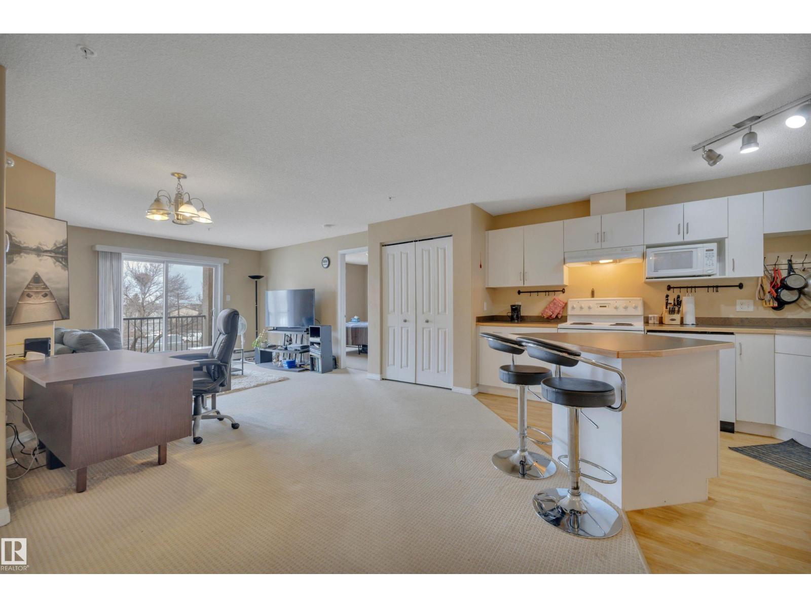 #326 11325 83 ST NW - 1