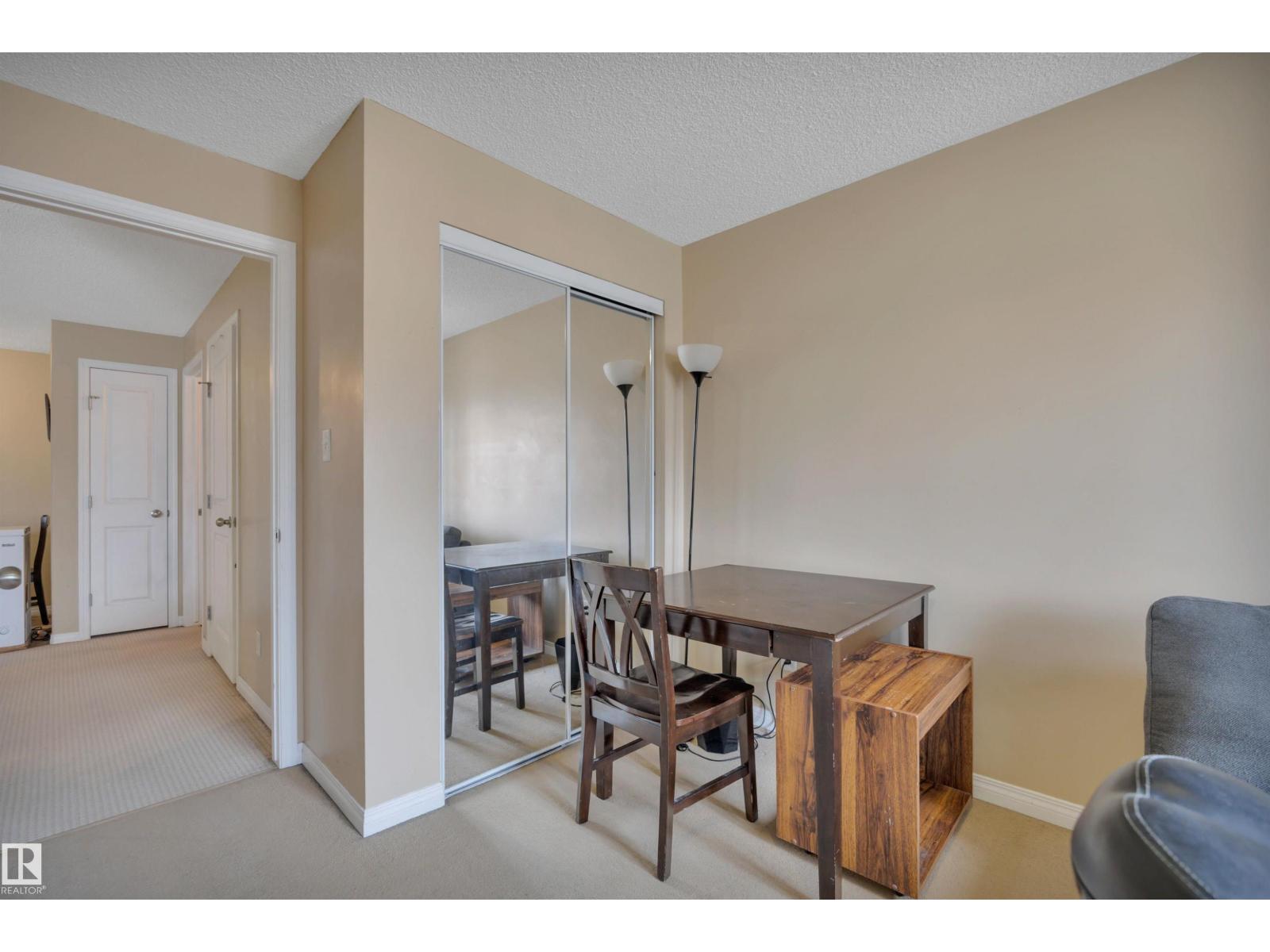 #326 11325 83 ST NW - 18