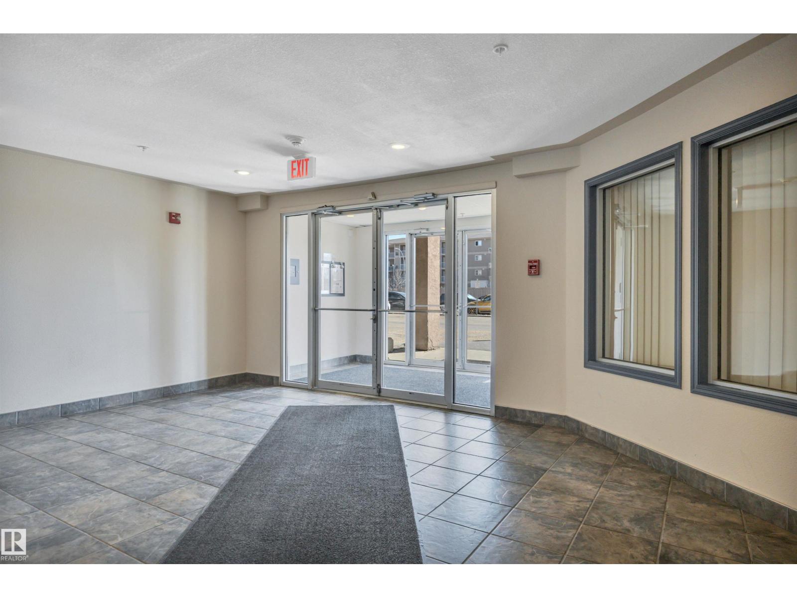 #326 11325 83 ST NW - 36