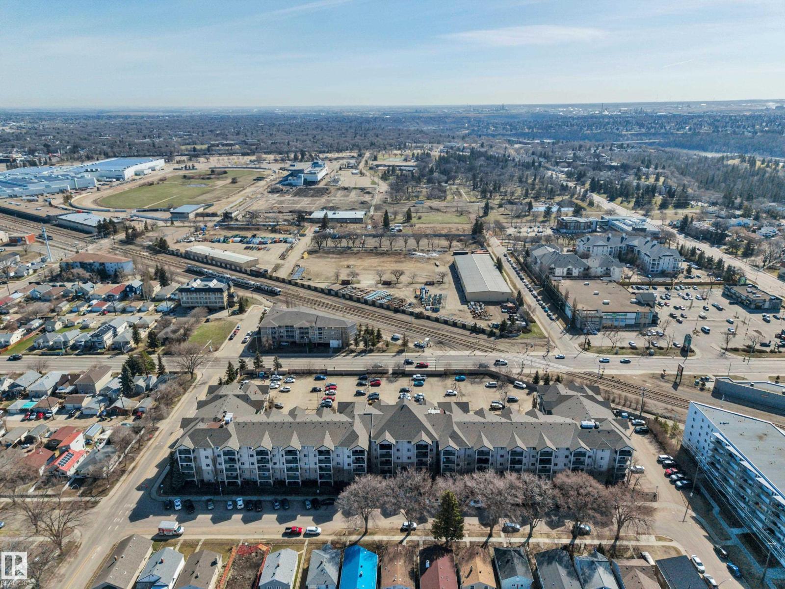 #326 11325 83 ST NW - 30