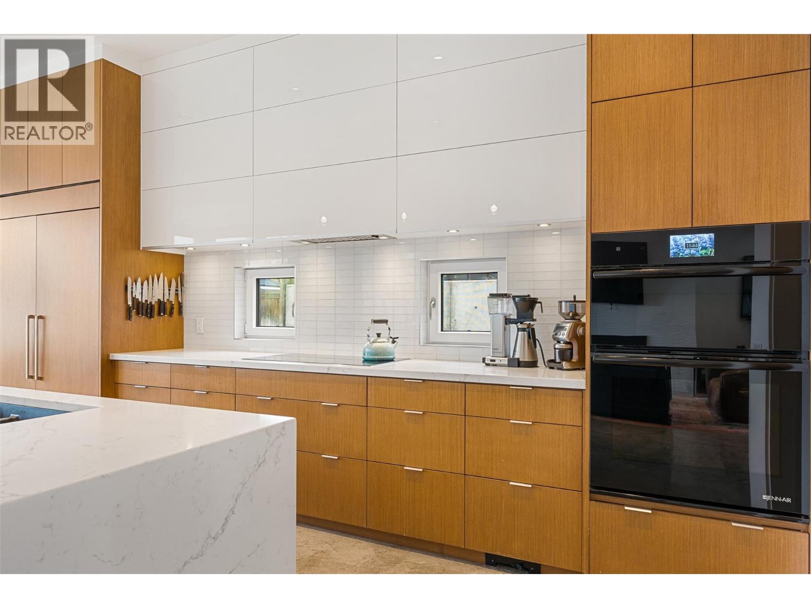 824 Manhattan Drive, Kelowna