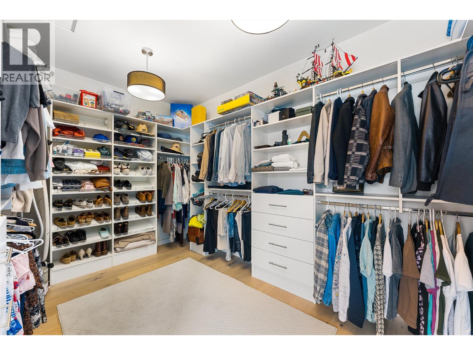 824 Manhattan Drive, Kelowna