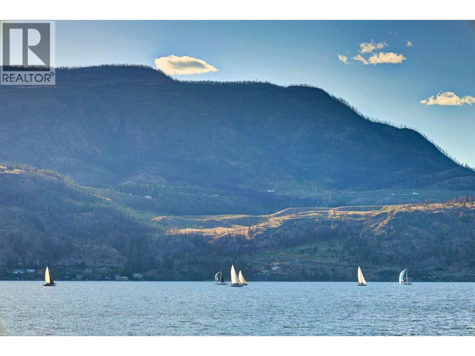 824 Manhattan Drive, Kelowna