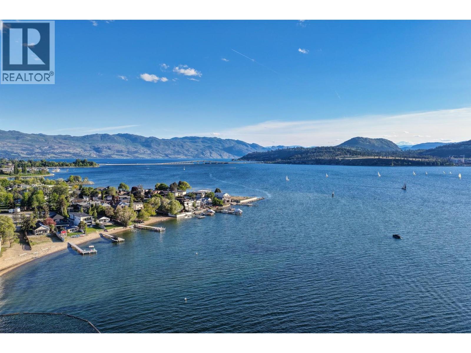 824 Manhattan Drive, Kelowna