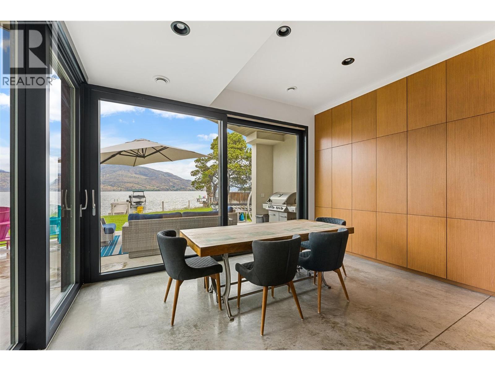 824 Manhattan Drive, Kelowna