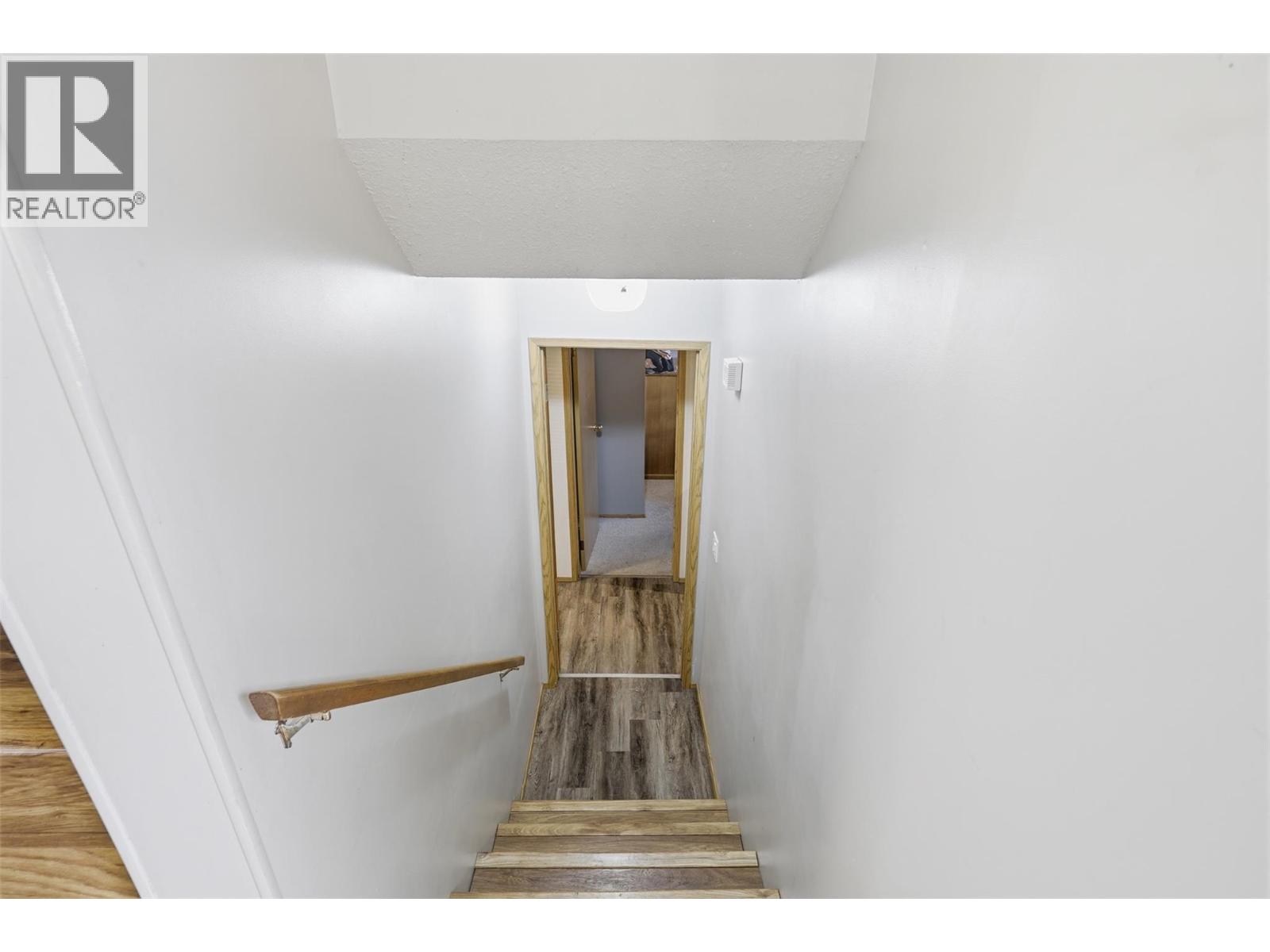 691 RICHMOND Avenue - 41