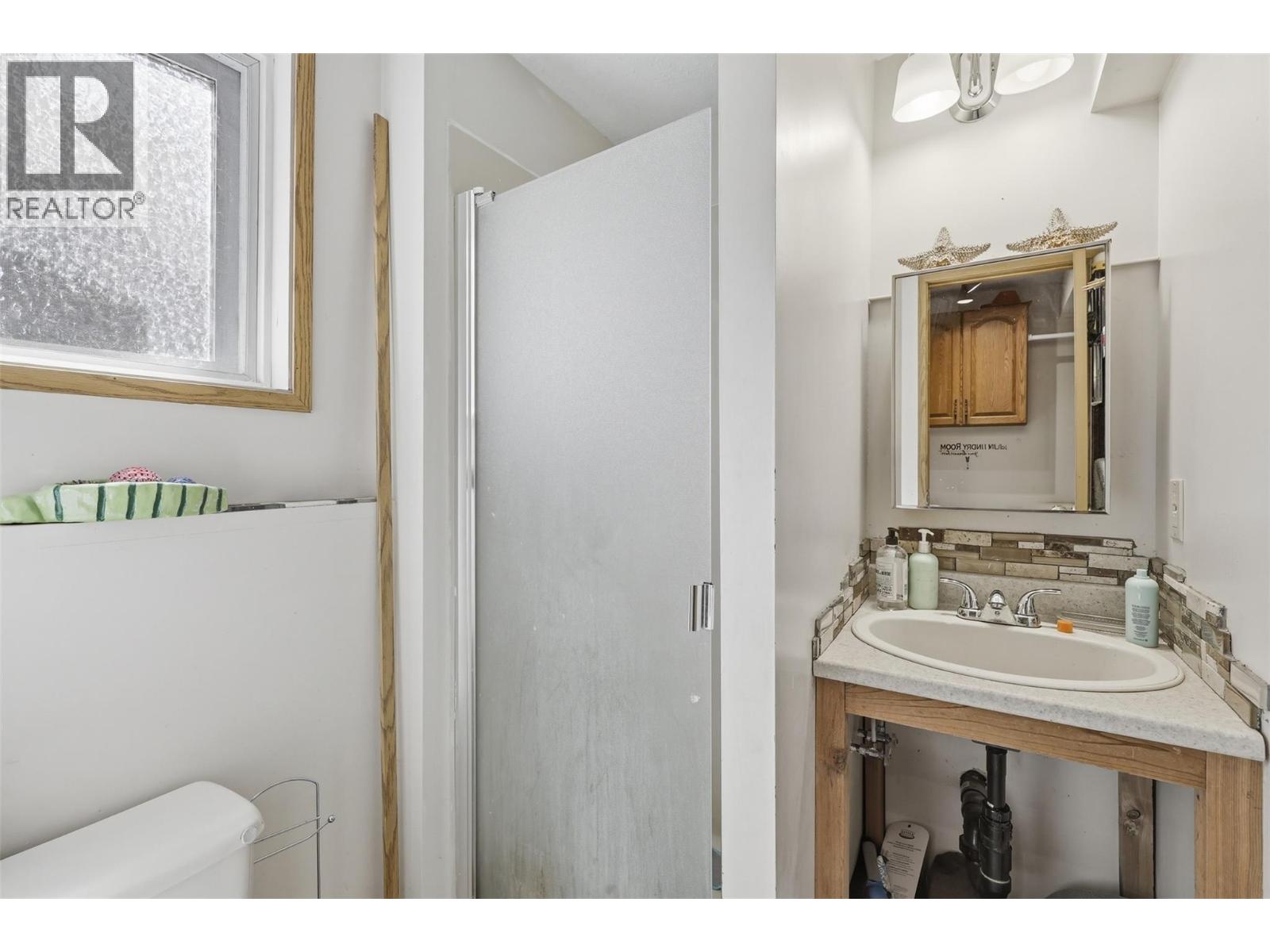 691 RICHMOND Avenue - 48