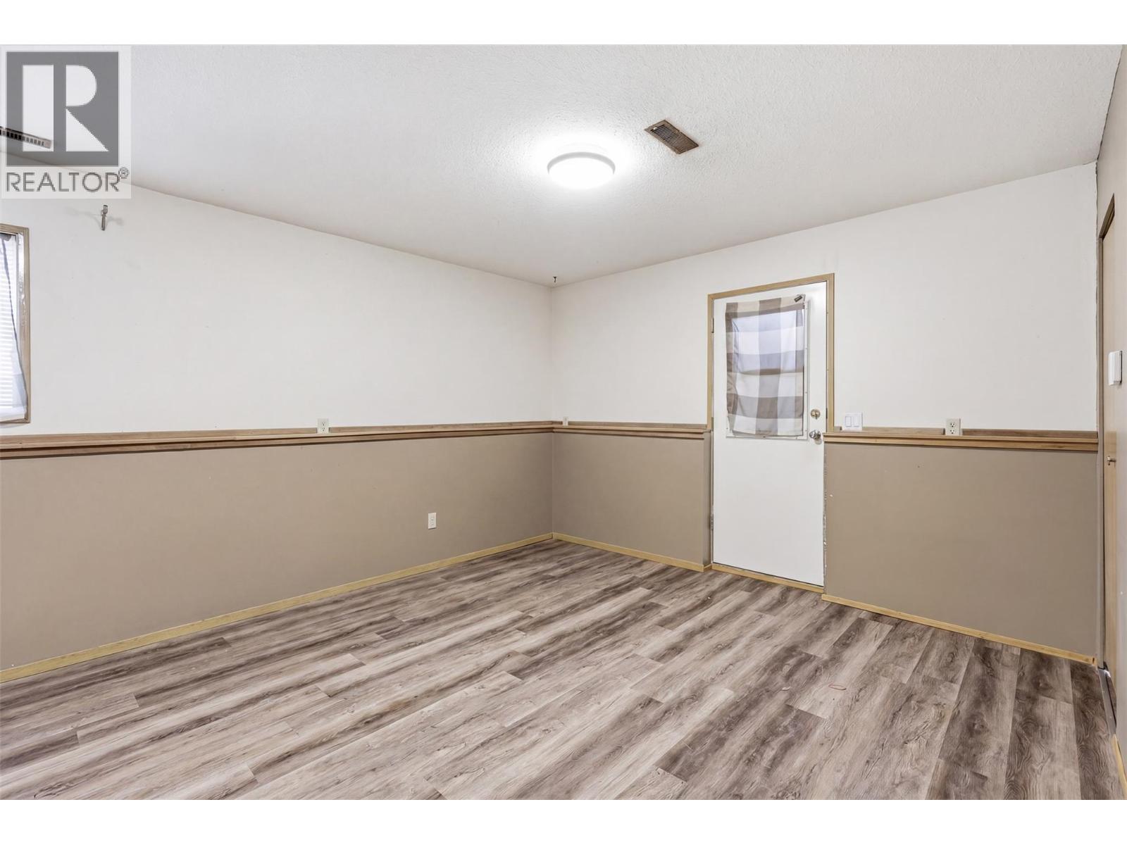 691 RICHMOND Avenue - 42