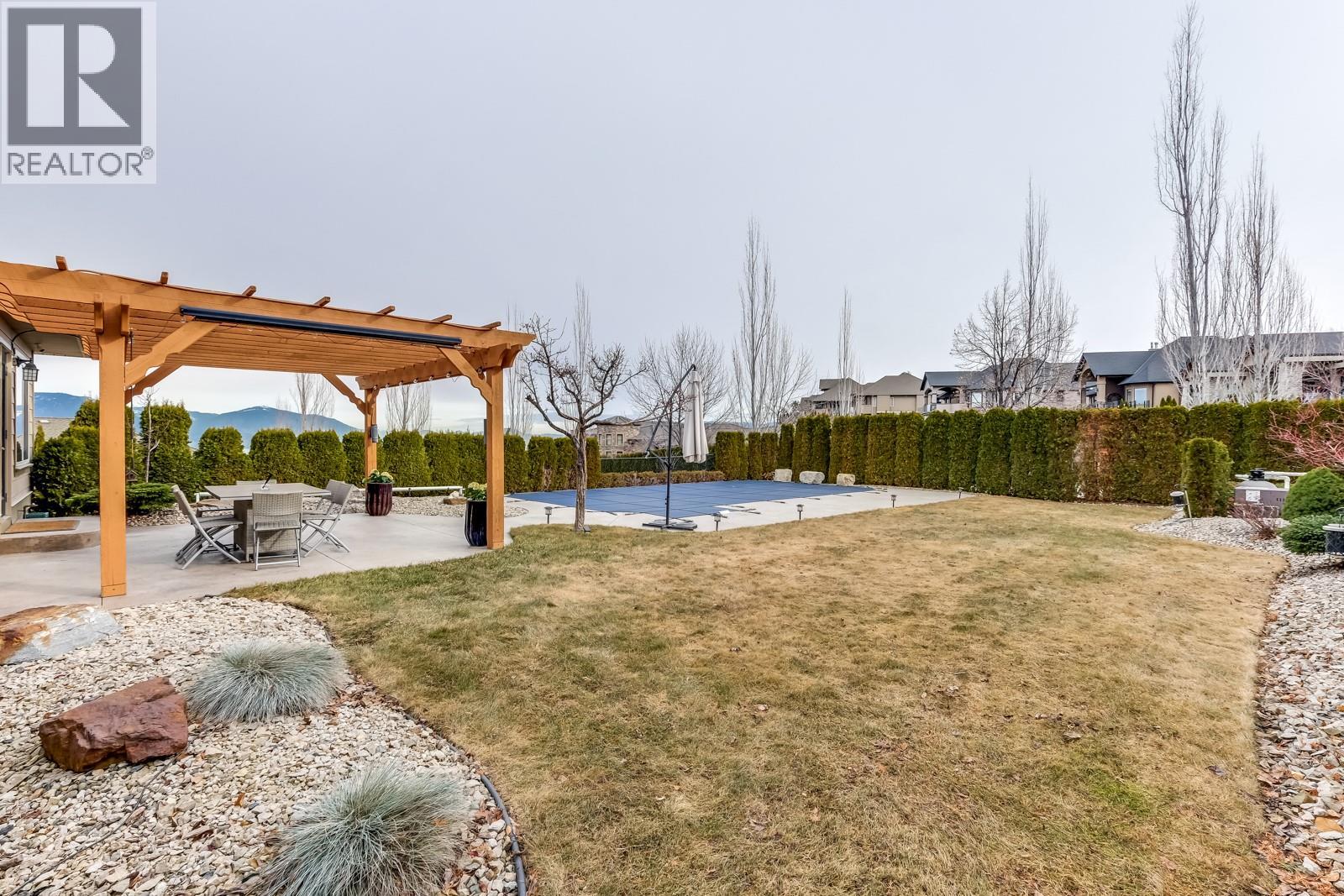  688 Almandine Court, Kelowna