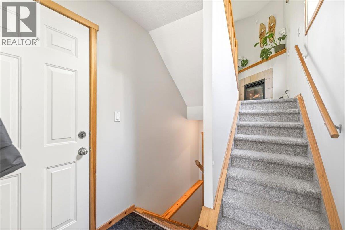 6 Creek Place Unit# A, Fernie