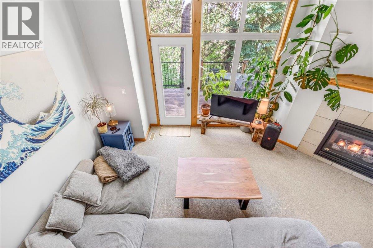 6 Creek Place Unit# A, Fernie