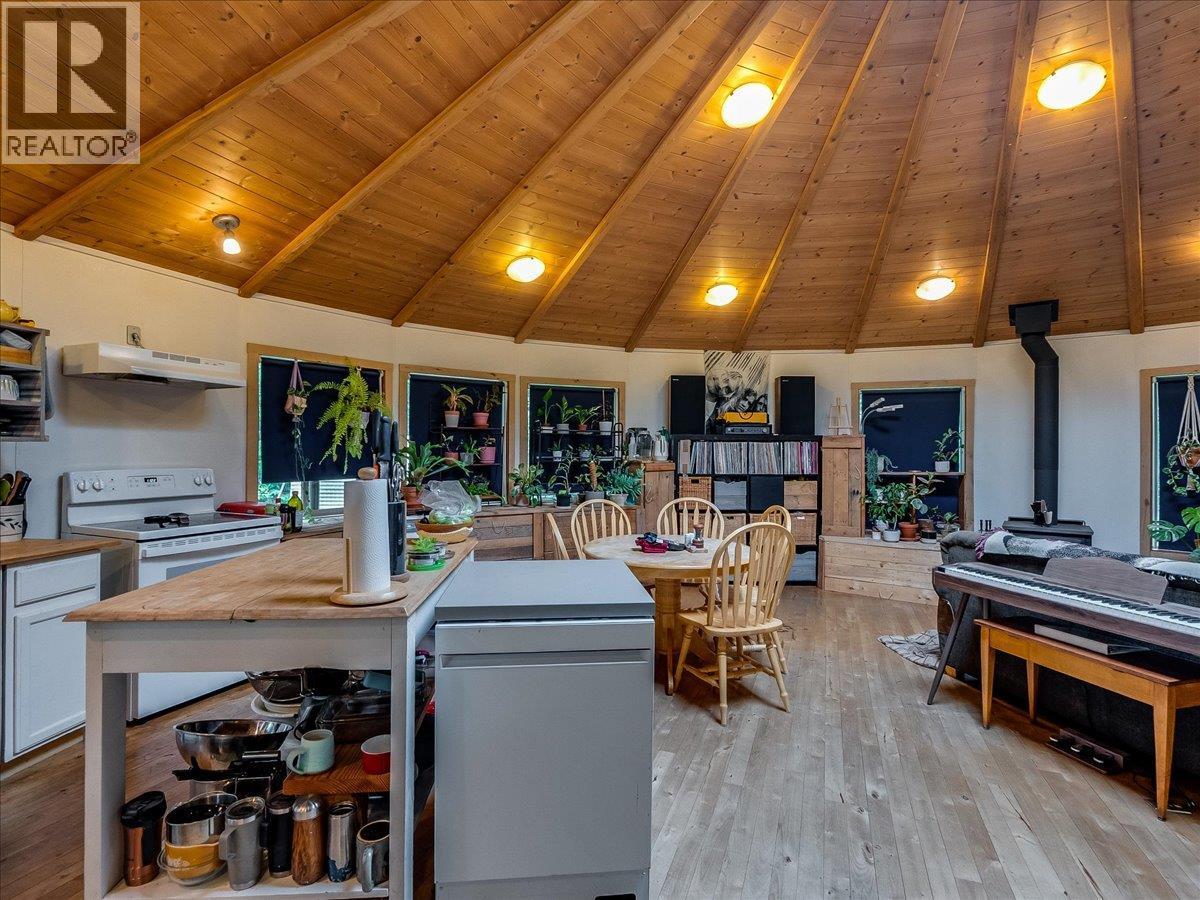 216 Porcupine Creek Road - 26