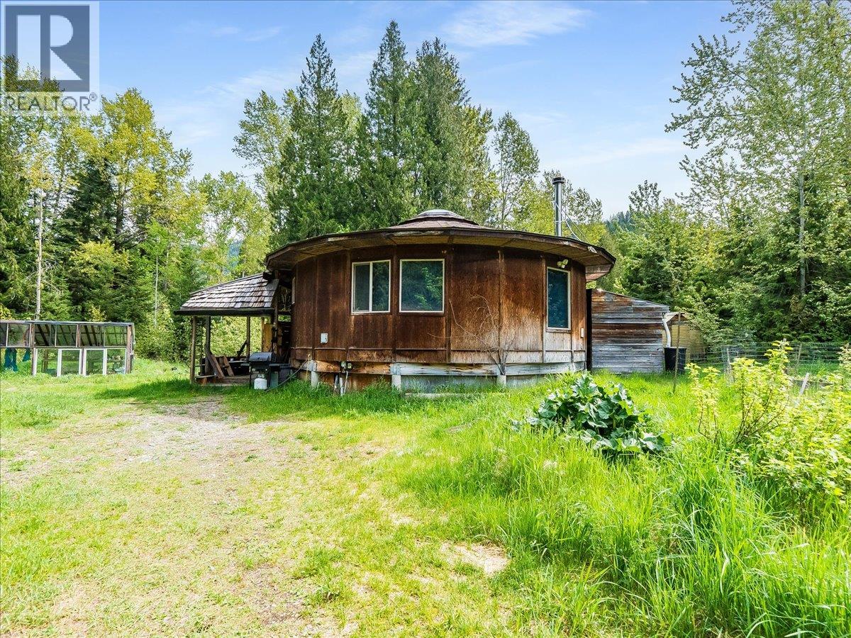 216 Porcupine Creek Road - 10