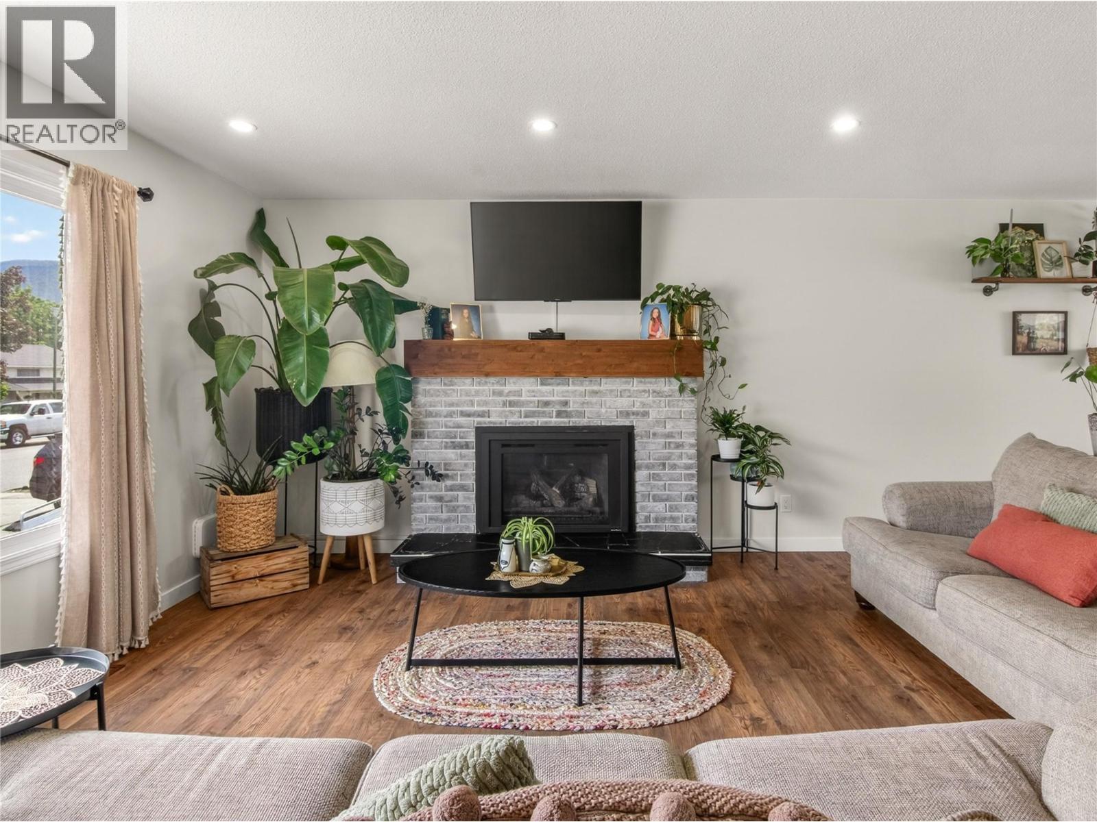 165 McCulloch Drive, Penticton
