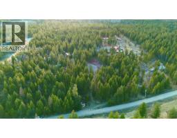 55 Beacon Road, Beaverdell, BC V0H1A0 Photo 10