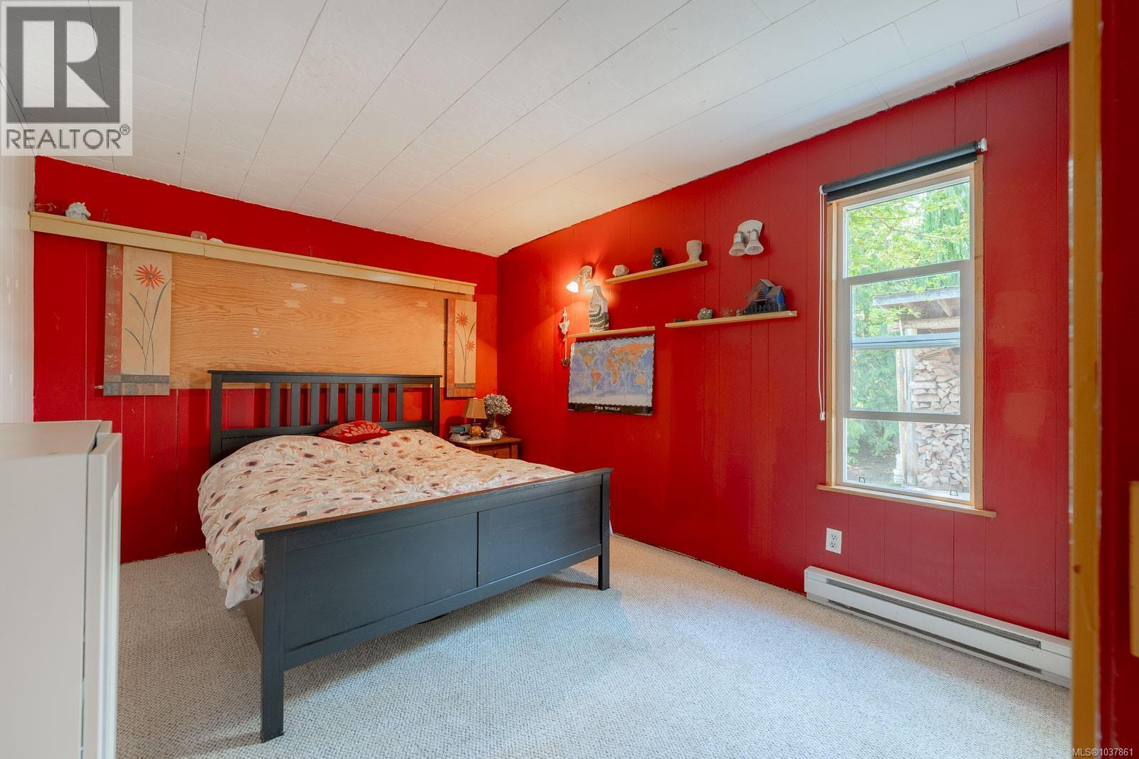 9242 Stirling Arm Dr, Port Alberni