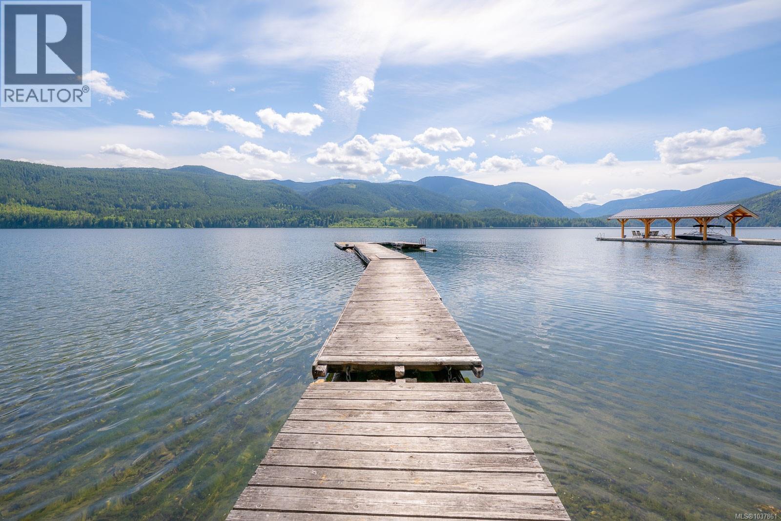 9242 Stirling Arm Dr, Port Alberni