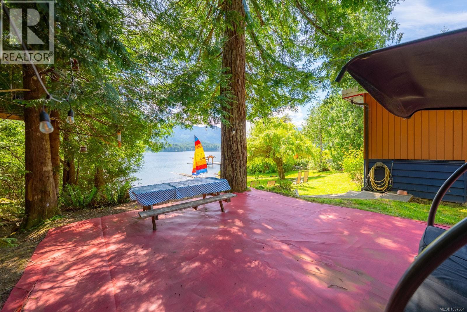 9242 Stirling Arm Dr, Port Alberni