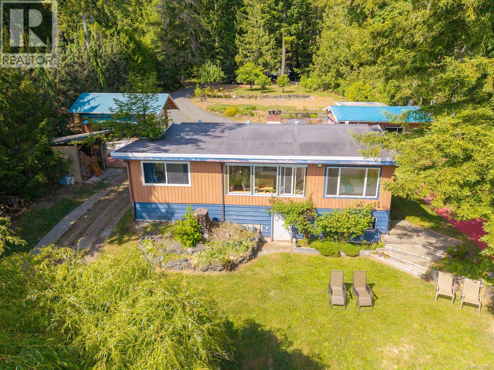 9242 Stirling Arm Dr, Port Alberni