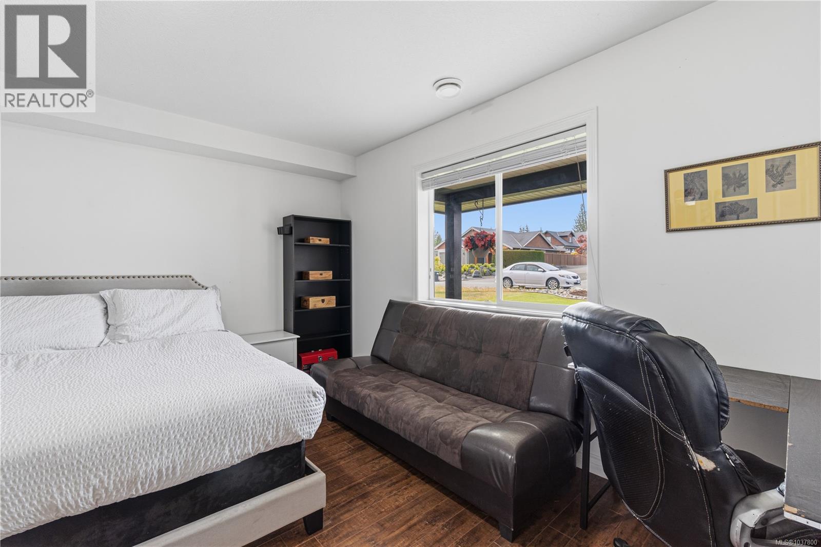 967 Sanika Close, French Creek