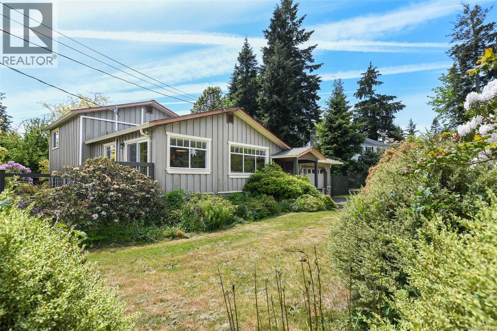 79 McGimpsey Rd - 2